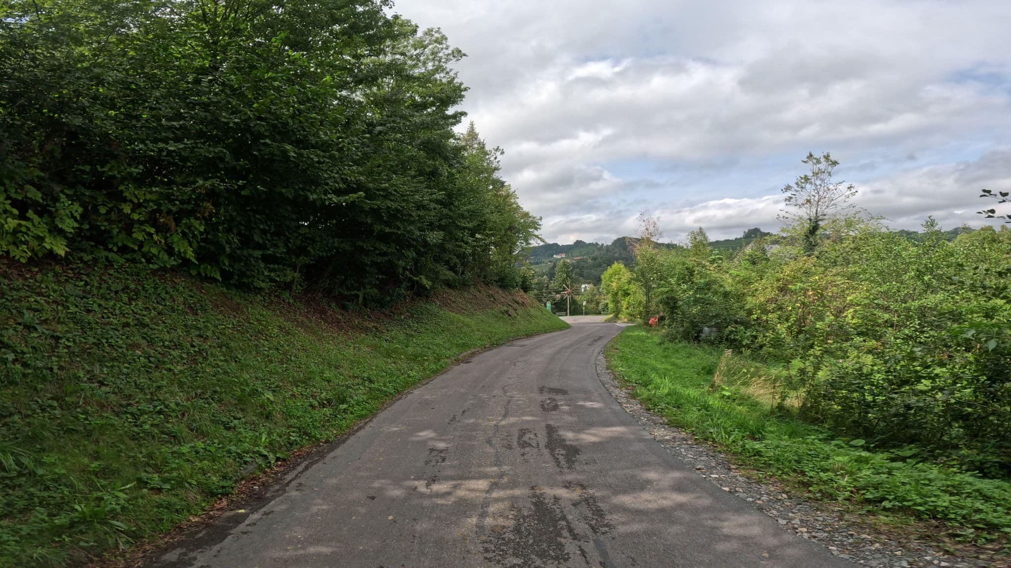 Street view near Wohnmobilstellplatz Weinbau Grill, Gamlitz — © djpixel (CC BY-SA · Mapillary)