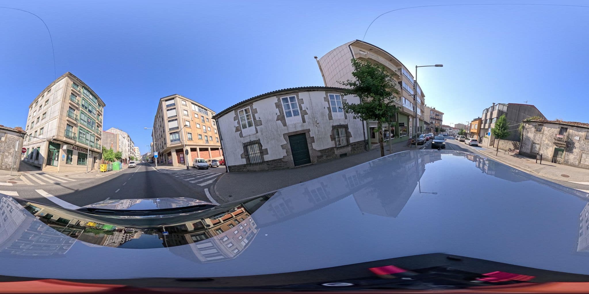 Street view near Albergue Los Caminantes II, Arzúa — © yannakis (CC BY-SA · Mapillary)