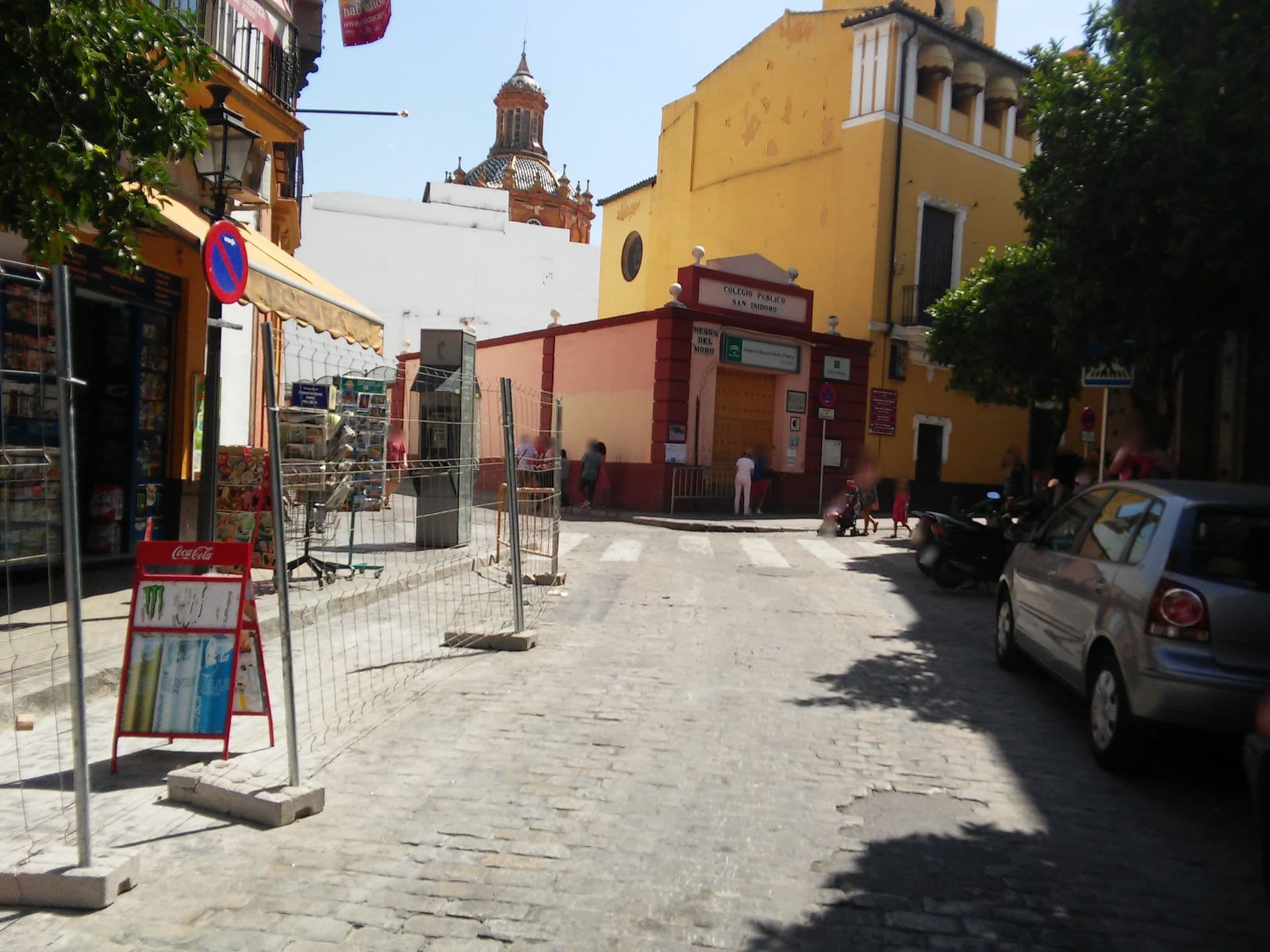 Street view near Sevilla Inn Backpackers, Sevilla