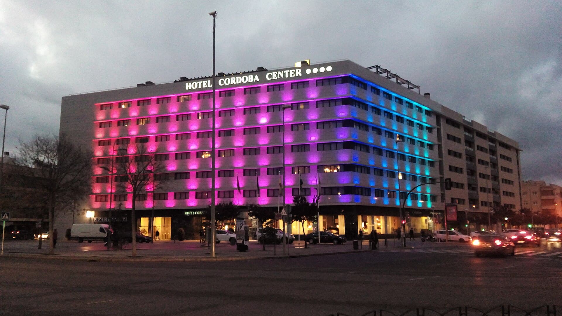 Hotel Córdoba Center (via Wikimedia Commons, CC BY-SA 4.0)