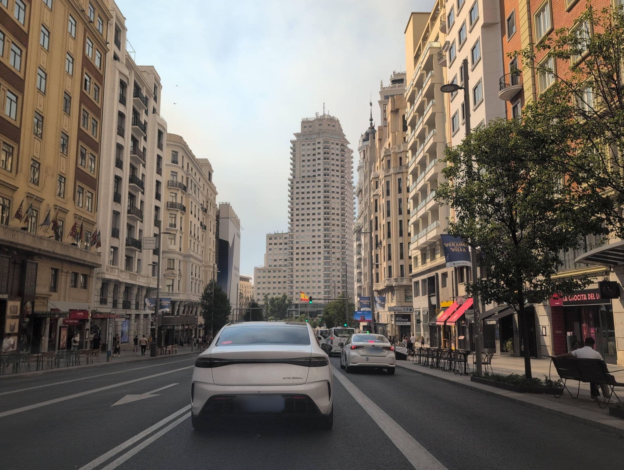 Street view near Catalonia Plaza España, Universidad — © Albergarri788 (CC BY-SA · Mapillary)