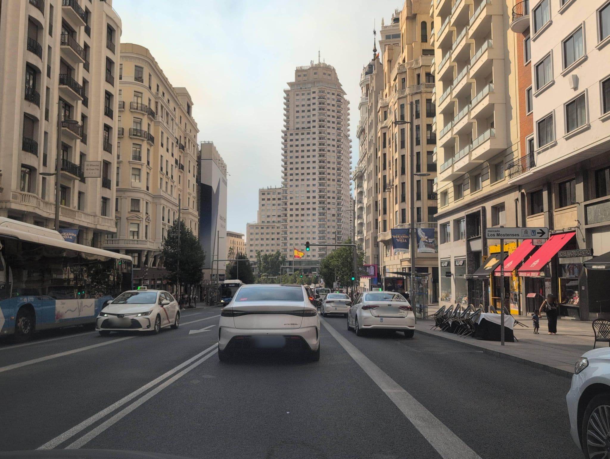 Street view near Espahotel, Universidad — © Albergarri788 (CC BY-SA · Mapillary)