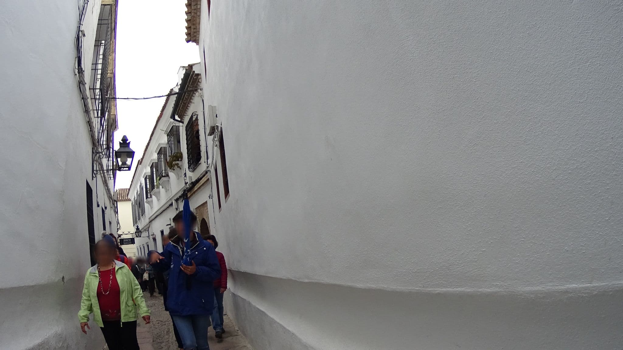 Street view near Casa Vegana, Córdoba