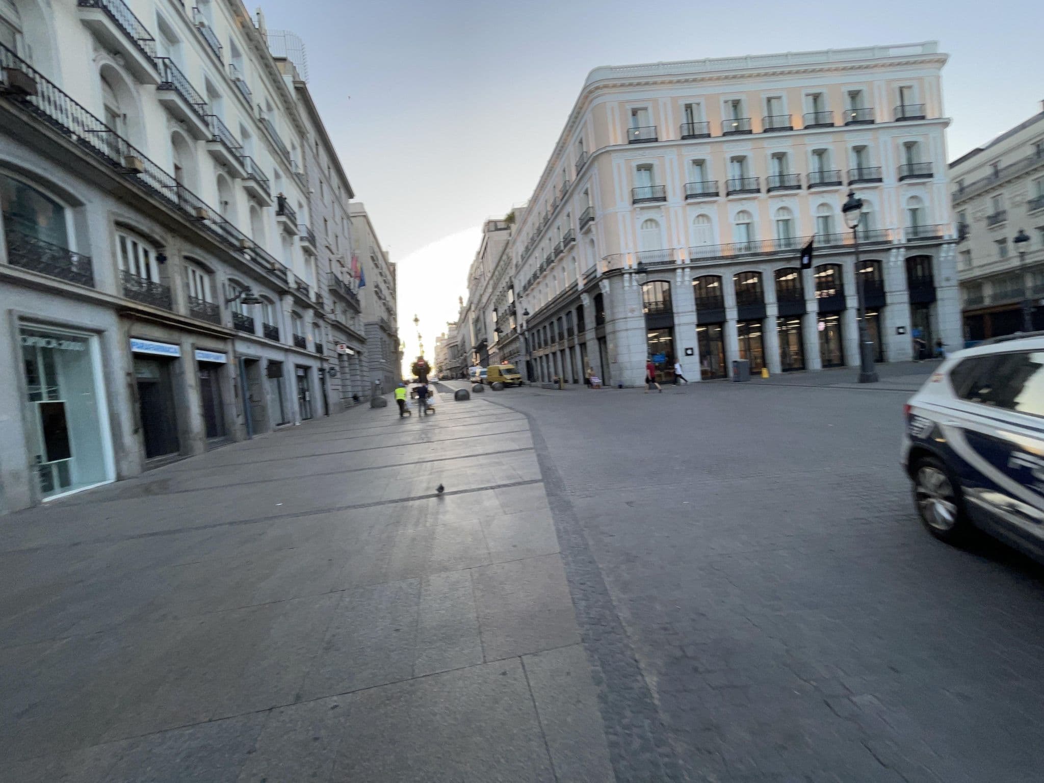 Street view near Hostal Puerta del Sol, Madrid — © seraq (CC BY-SA · Mapillary)