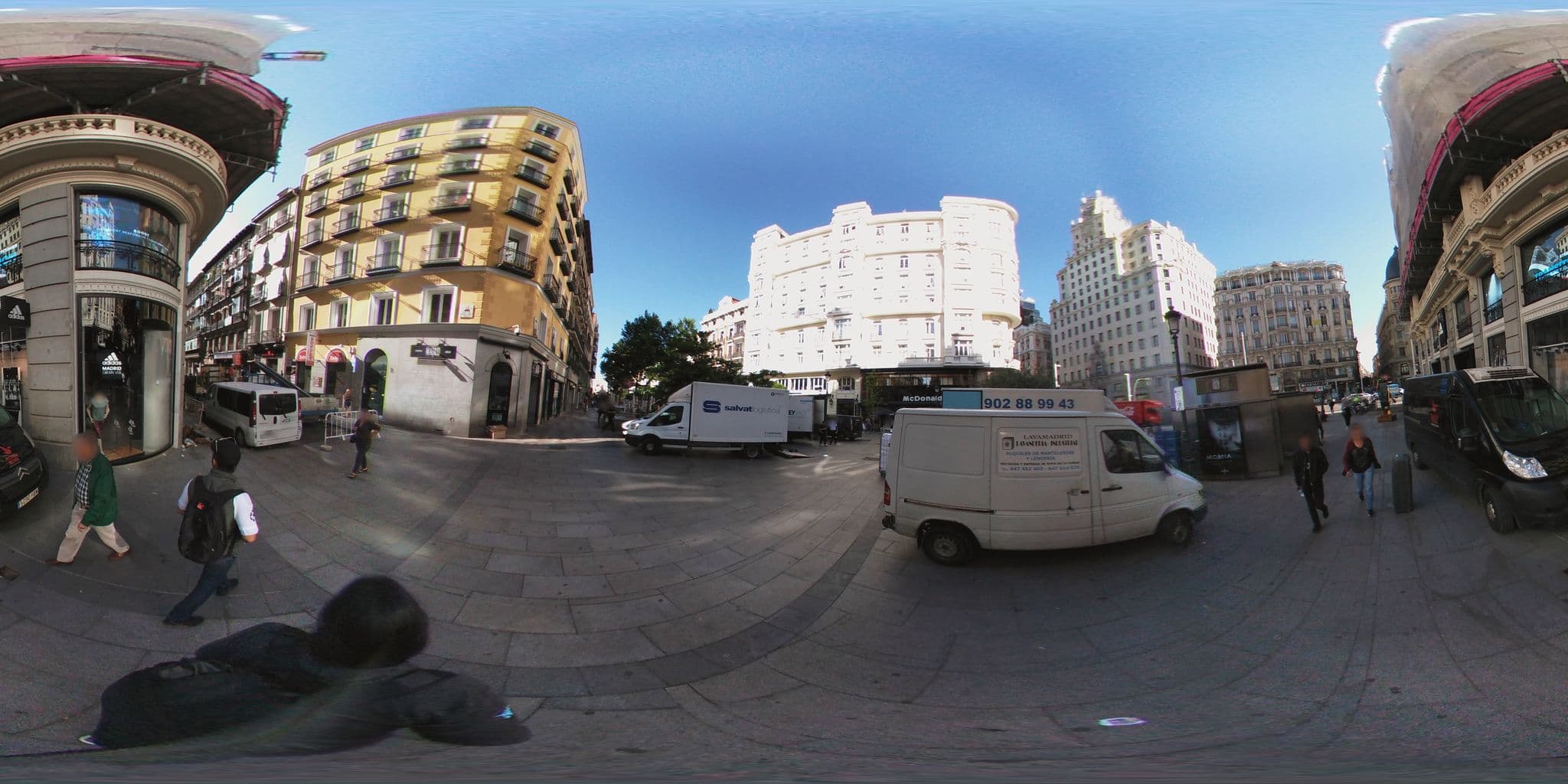 Street view near Go Inn, Madrid Centro