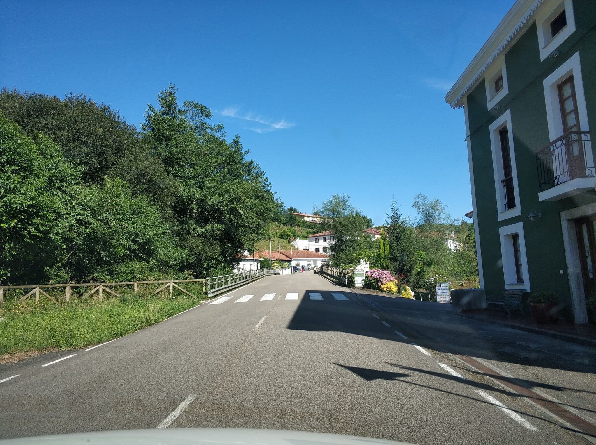 Street view near HR, Cudillero — © sanchi (CC BY-SA · Mapillary)