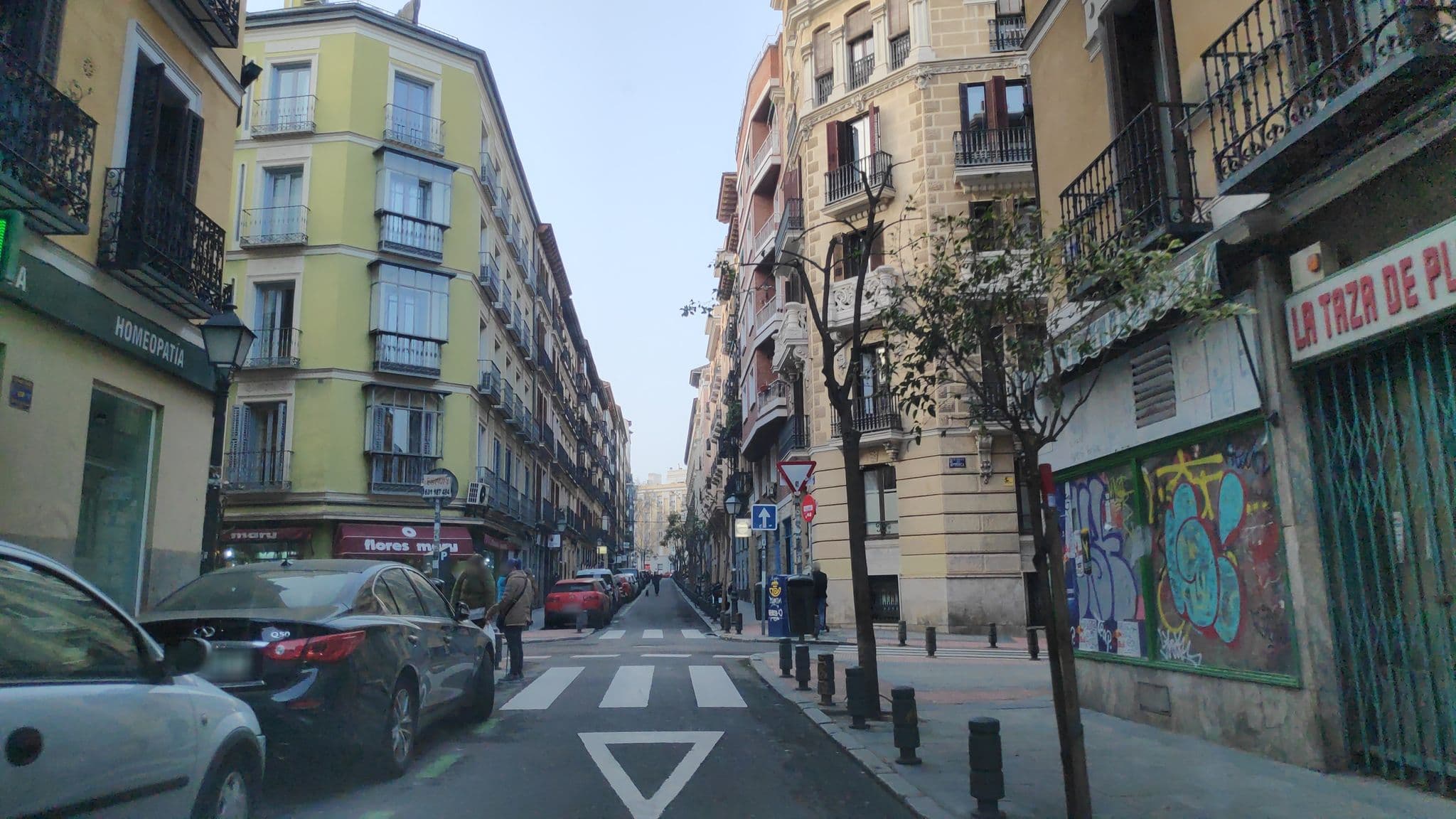 Street view near Madrid Central Suites, Universidad — © polkillas (CC BY-SA · Mapillary)