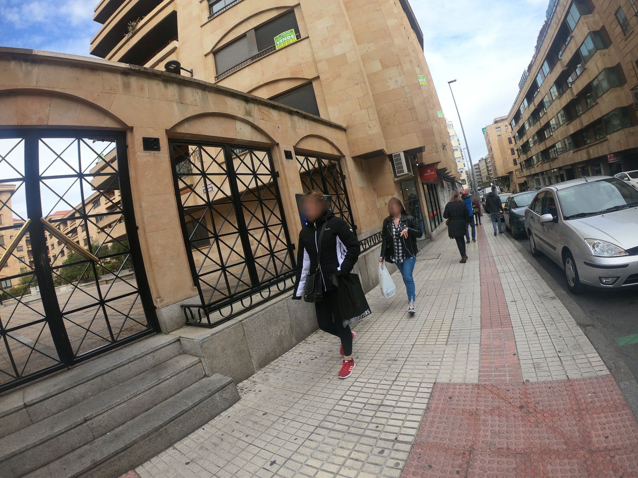 Street view near Hostal Hispánico I, Santa Marta de Tormes — © sanchi (CC BY-SA · Mapillary)