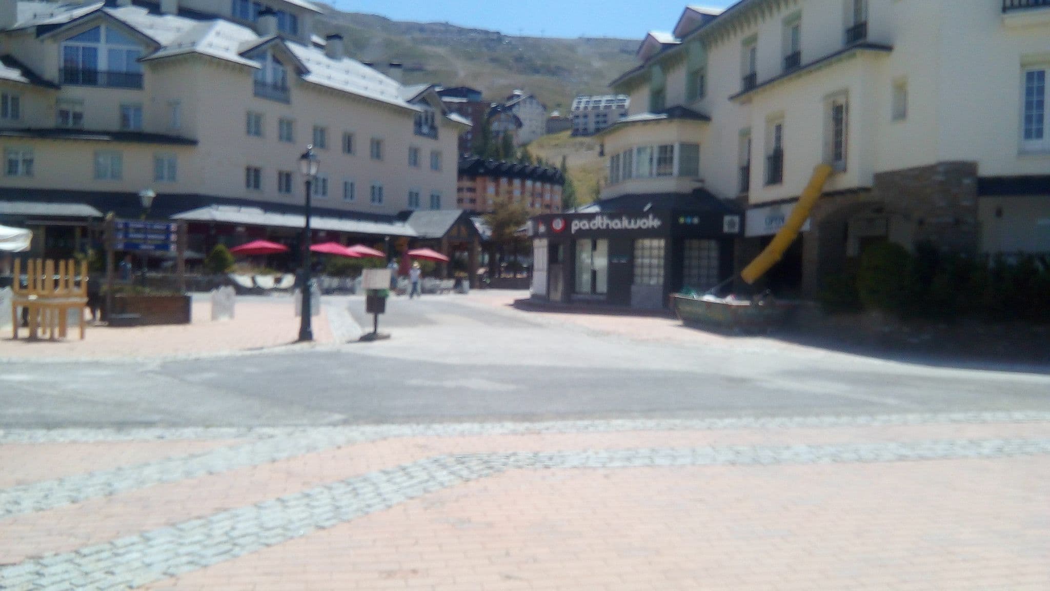 Street view near Hotel Ziryab, Güéjar-Sierra — © hubertnemo (CC BY-SA · Mapillary)