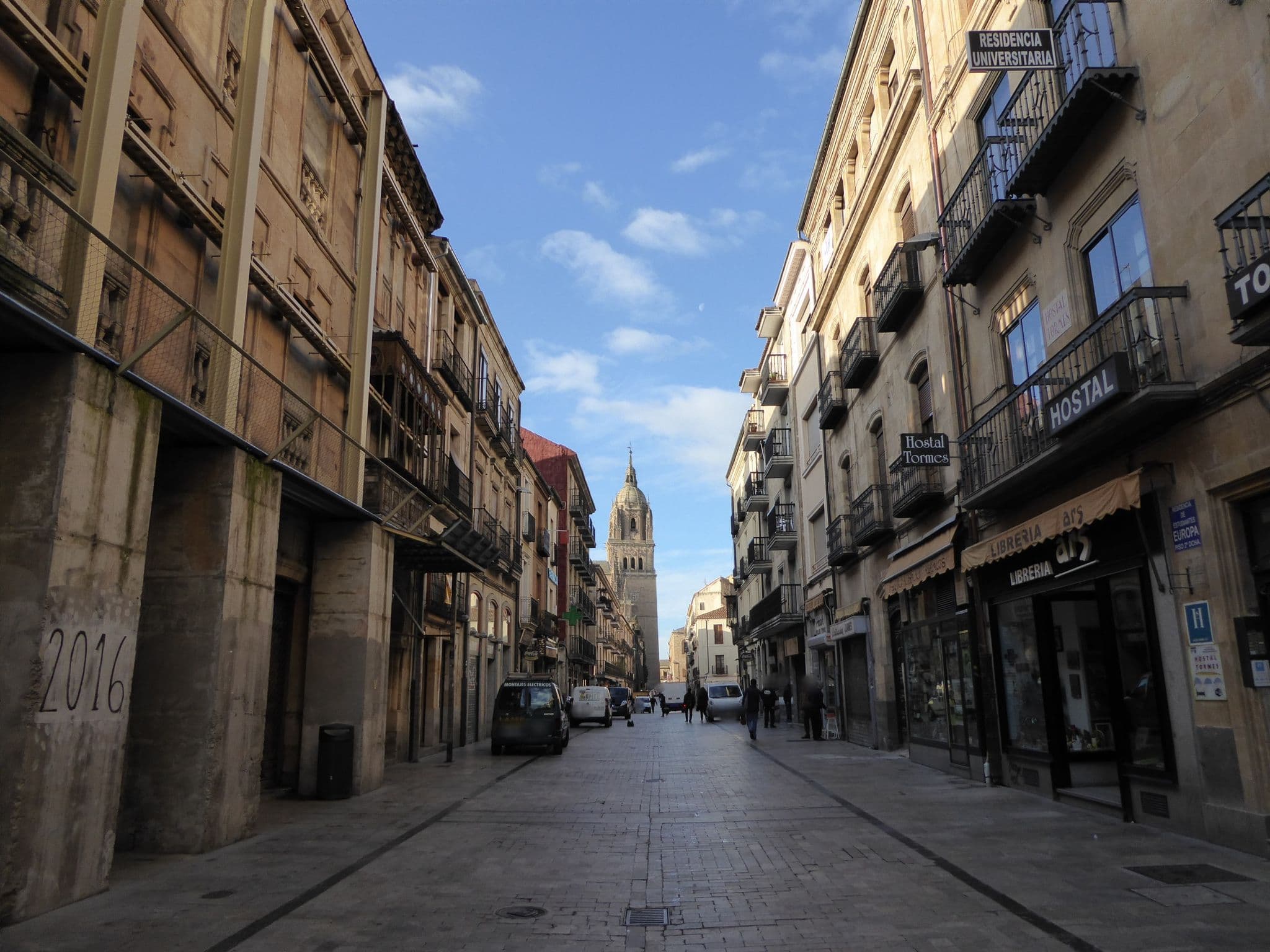 Street view near Pensión Alevia, Santa Marta de Tormes — © civitas (CC BY-SA · Mapillary)