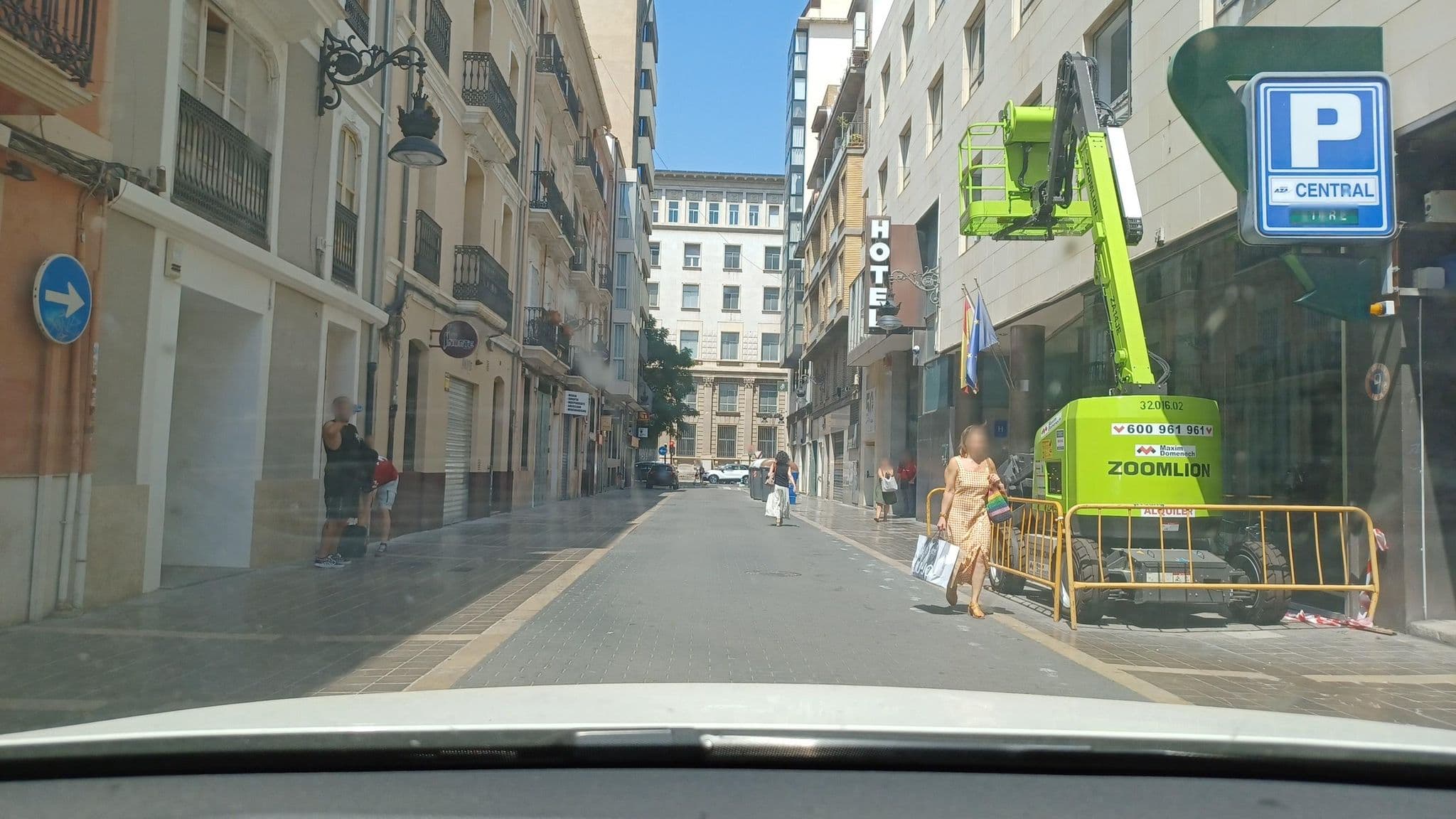 Street view near Conqueridor, Valencia