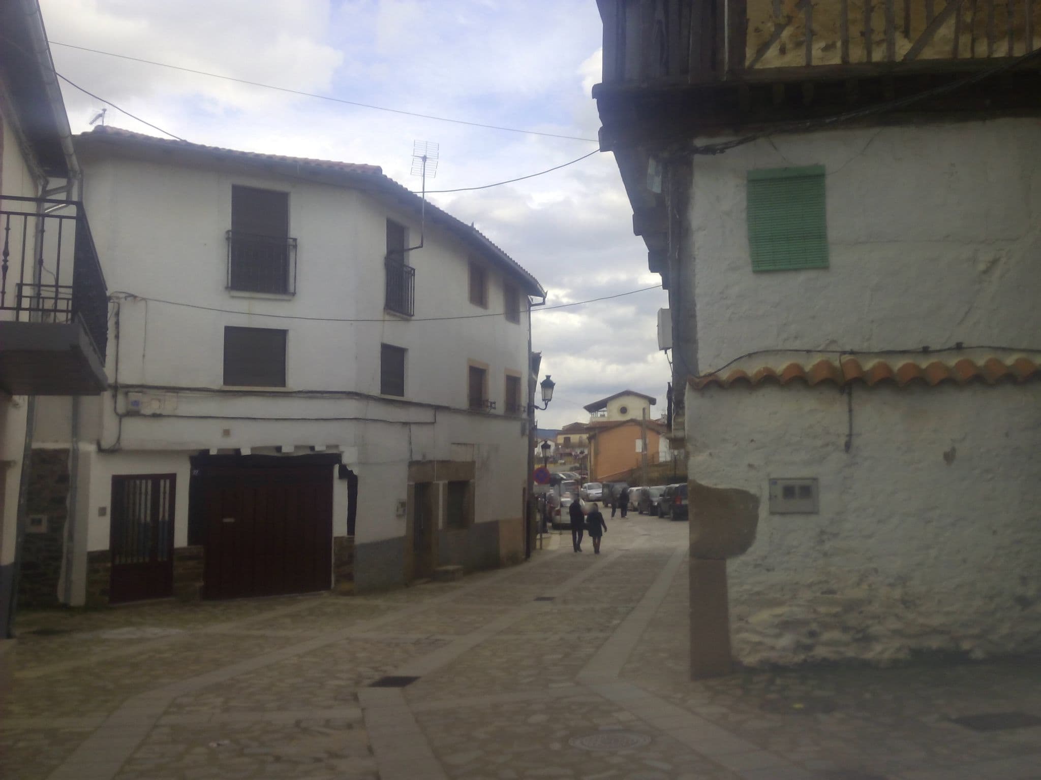 Street view near Casa Rural El Capricho, La Alberca — © civitas (CC BY-SA · Mapillary)