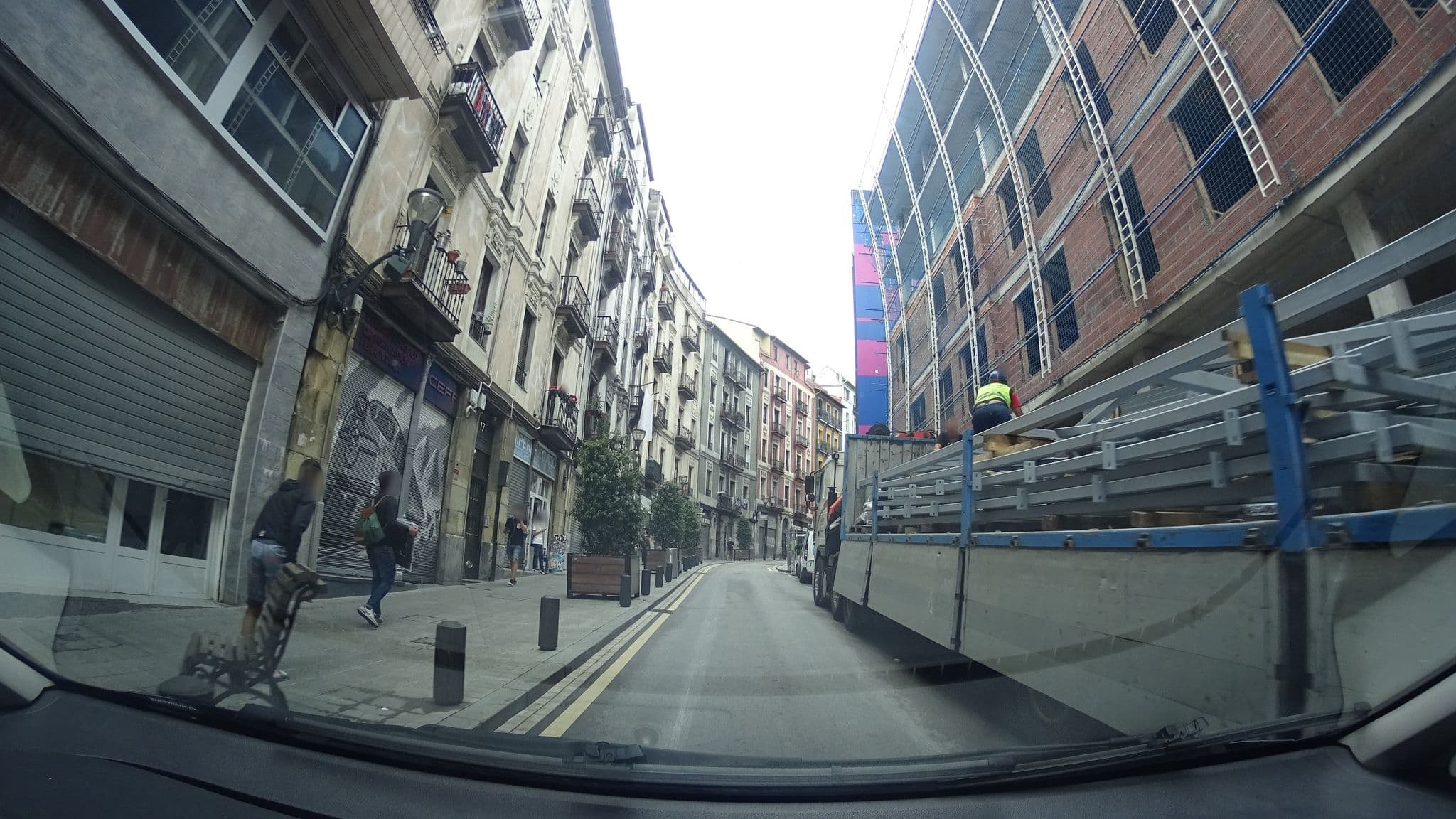 Street view near Ekoos Hostel Bilbao, Bilbao — © robertogeb (CC BY-SA · Mapillary)