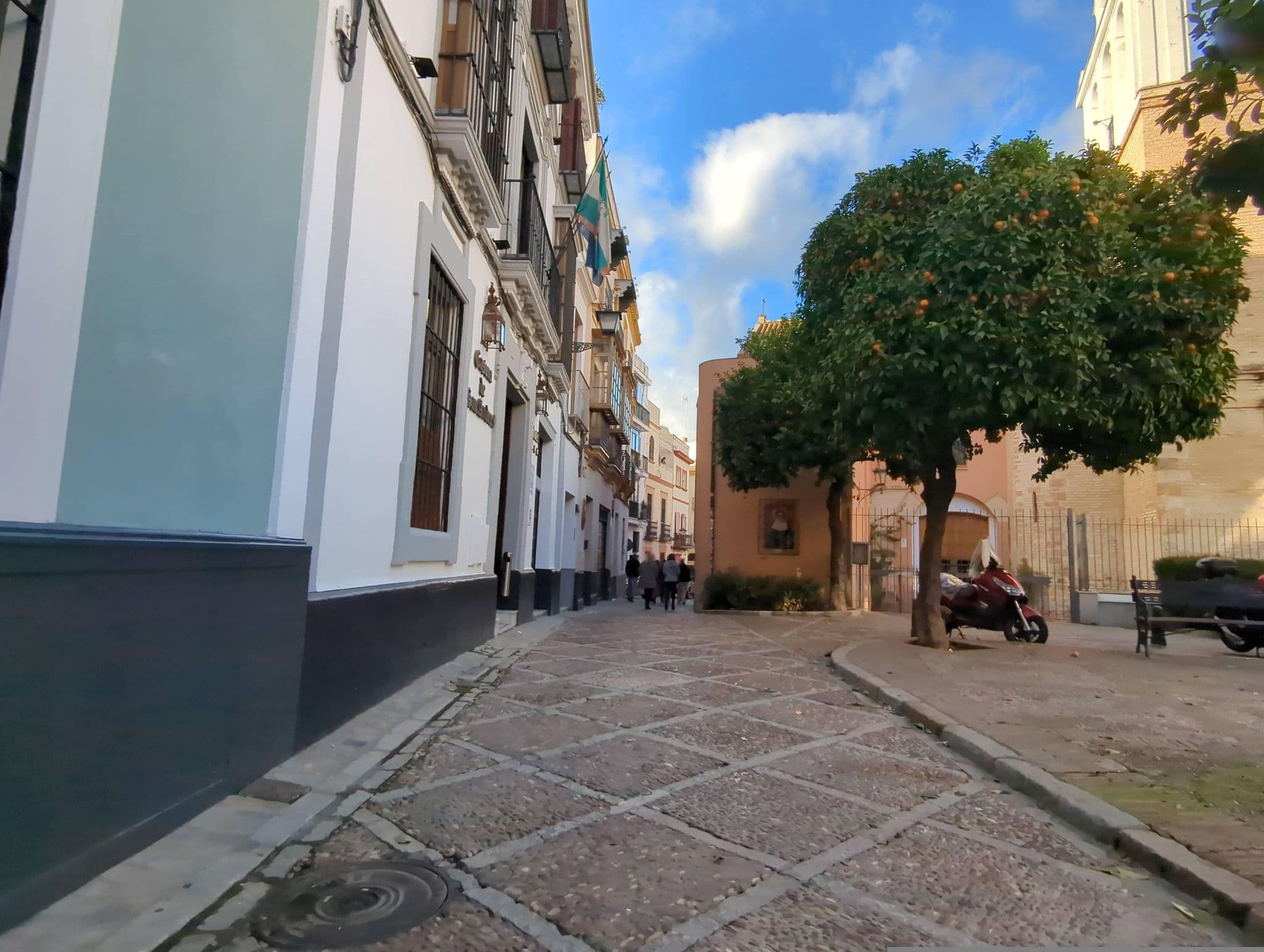 Street view near Hotel Ateneo, Sevilla