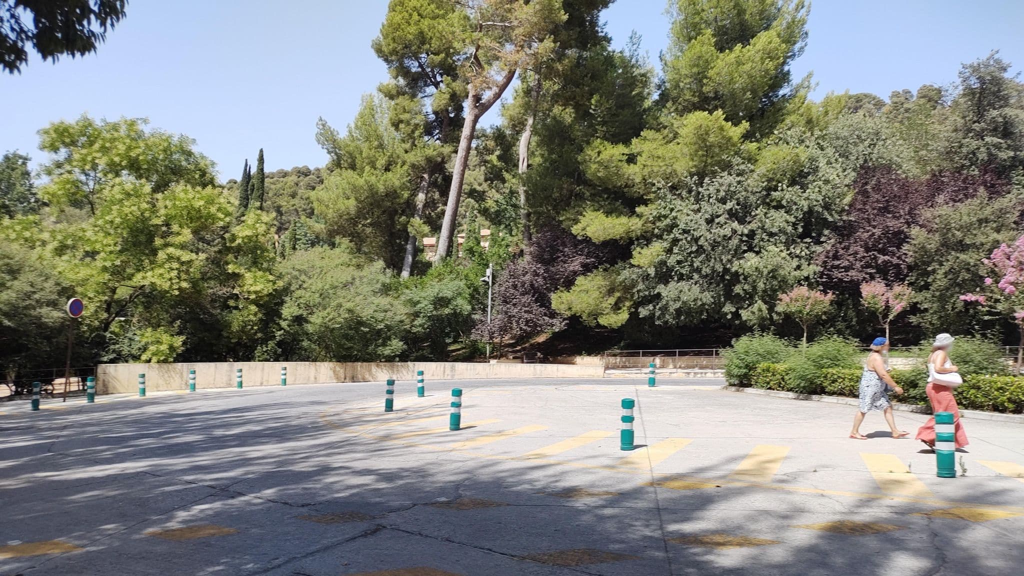 Street view near Crisol Guadalupe, Granada