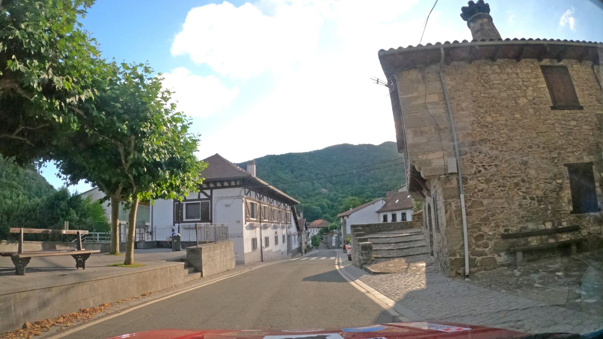 Street view near Oxanea aterpea, Aoiz — © masterofnoroad (CC BY-SA · Mapillary)