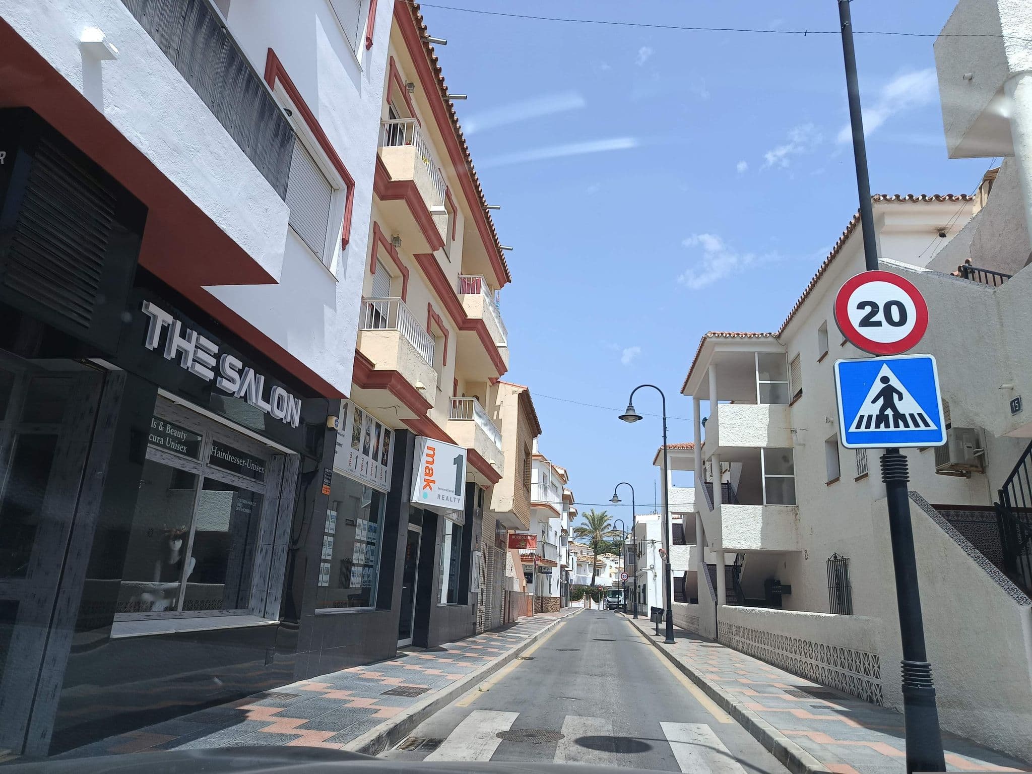 Street view near Hostal Veramar, Fuengirola