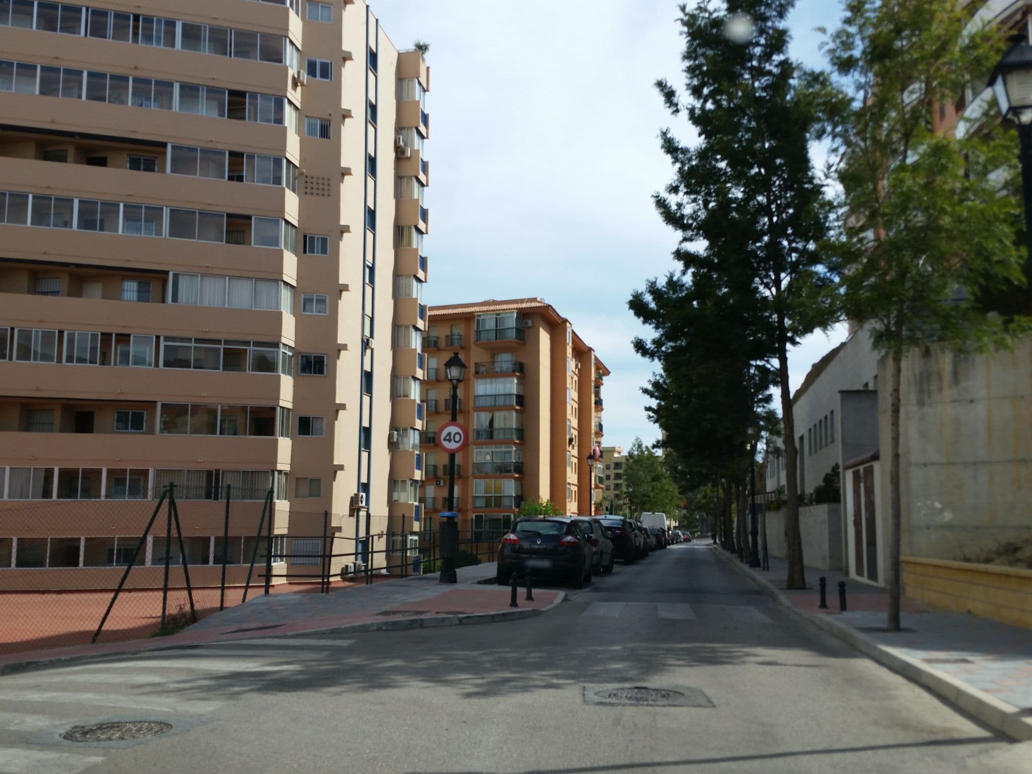 Street view near Residencial Concha del Sol, Fuengirola — © jaakkoh (CC BY-SA · Mapillary)