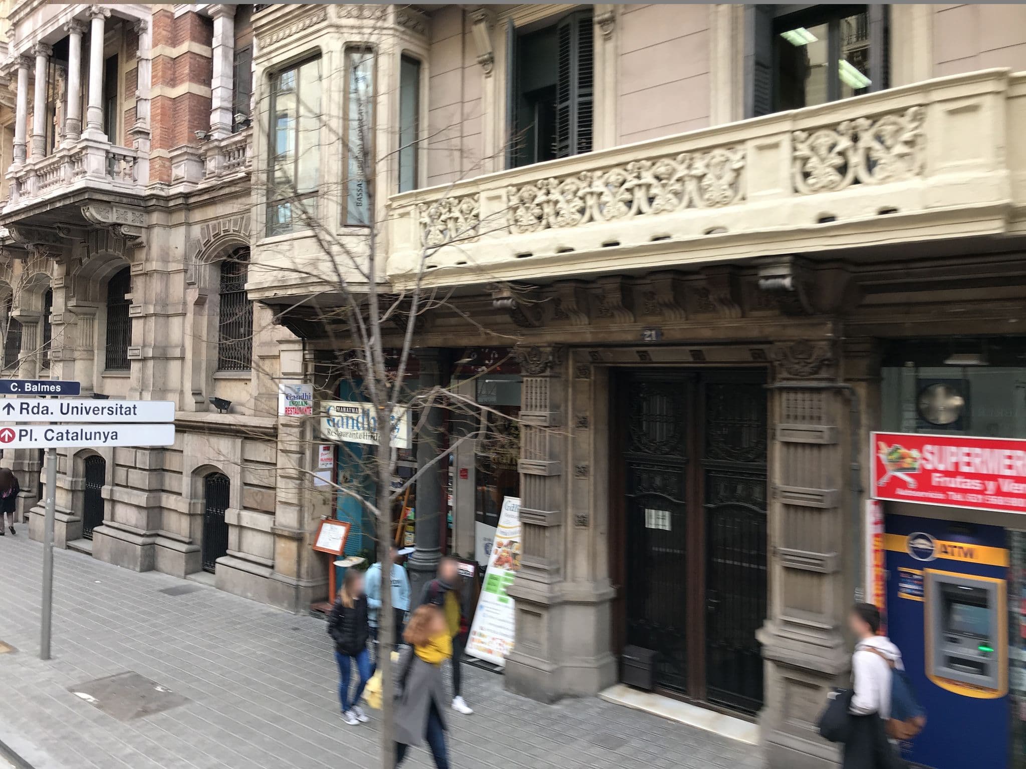 Street view near EcoZentric, Eixample — © ugz (CC BY-SA · Mapillary)