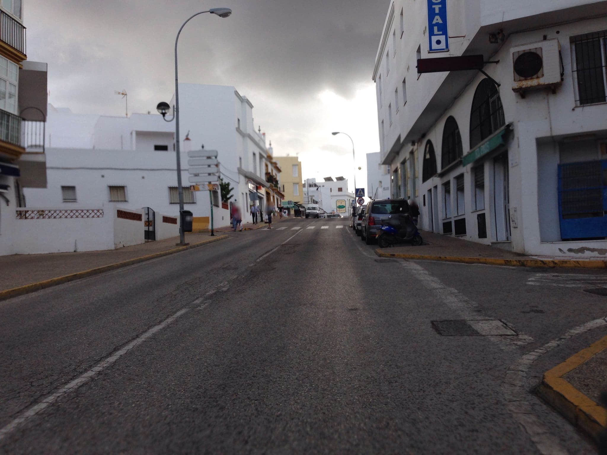 Street view near Hostal La Conileña, Conil de la Frontera — © flidolin (CC BY-SA · Mapillary)