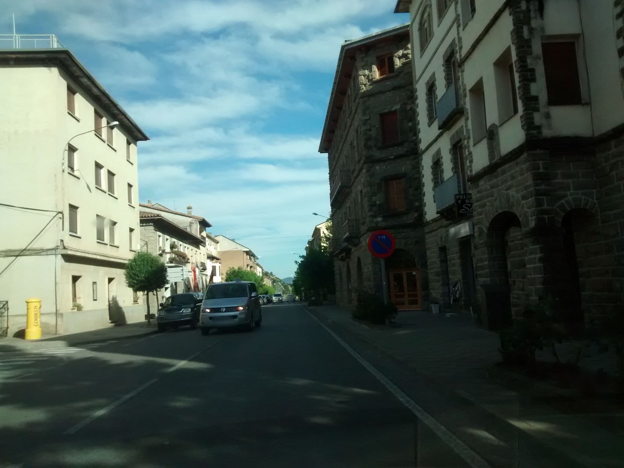 Street view near Apartamento Monte Perdido, Aínsa — © msevilla00 (CC BY-SA · Mapillary)