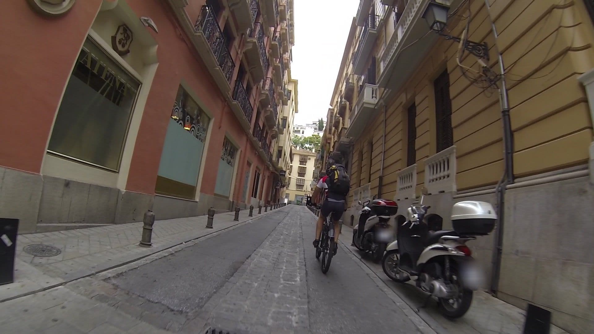 Street view near Hostal Sonia, Granada