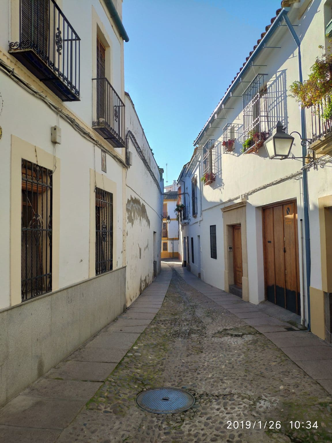 Street view near Los Patios del Pañuelo, Córdoba