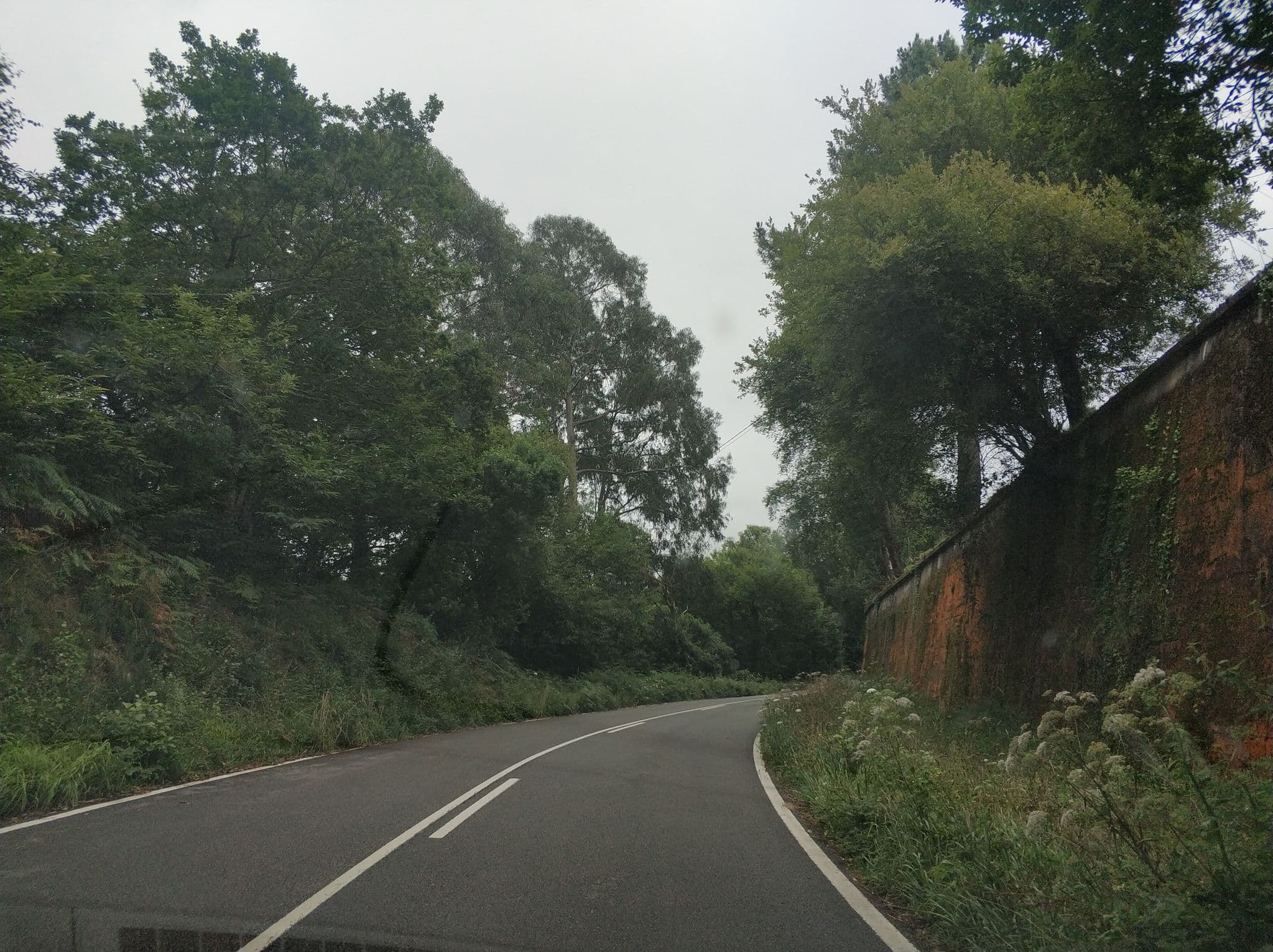 Street view near Albergue Andén de Novellana, Cudillero — © sanchi (CC BY-SA · Mapillary)