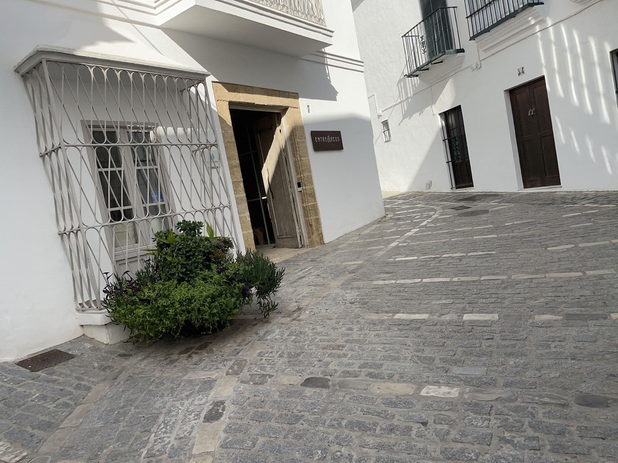 Street view near Bekkeh, Vejer de la Frontera — © seraq (CC BY-SA · Mapillary)