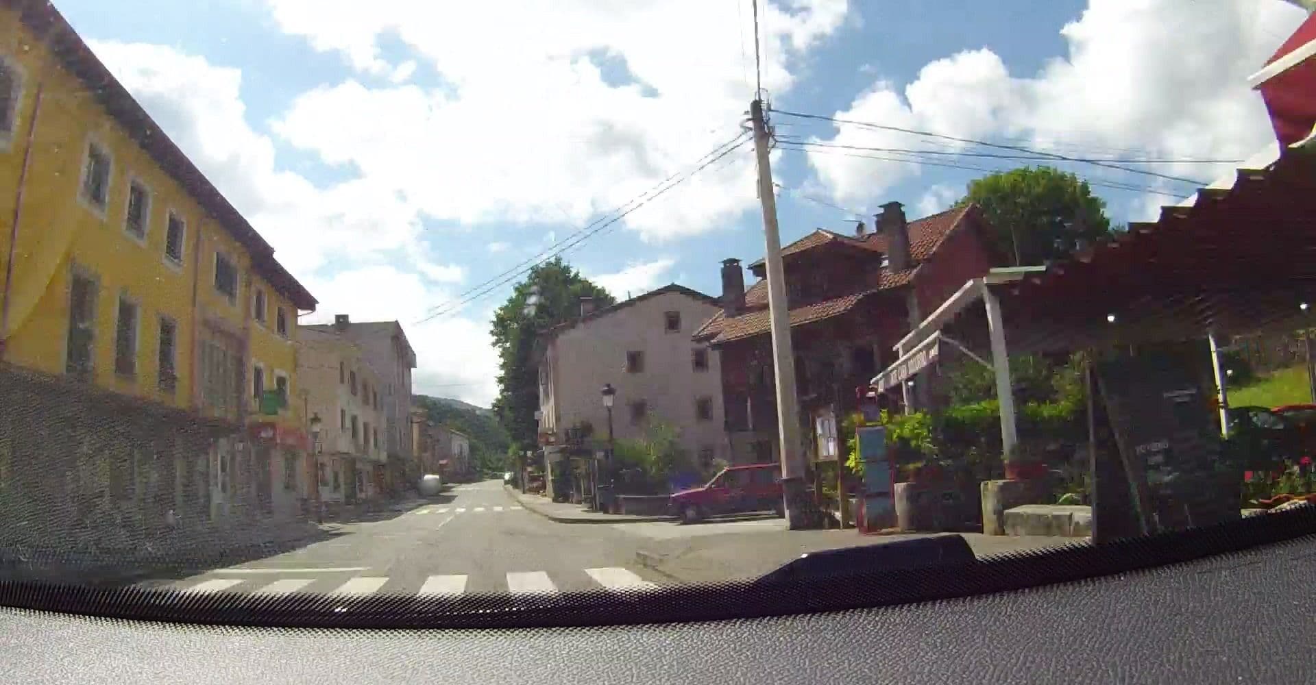 Street view near Hostal Cabrales, Carreña — © VincentVE (CC BY-SA · Mapillary)