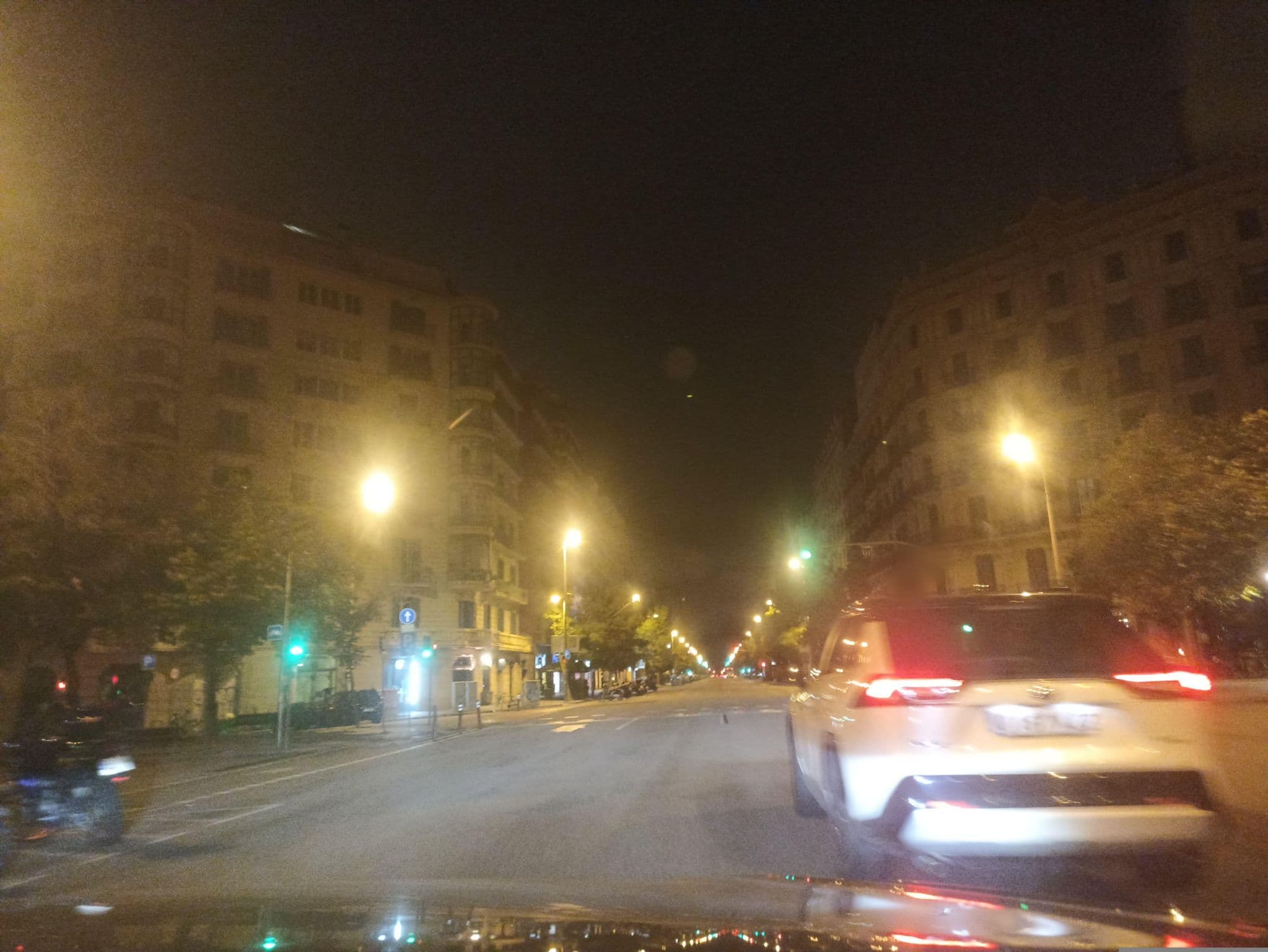 Street view near One Shot, Eixample — © toniserra (CC BY-SA · Mapillary)
