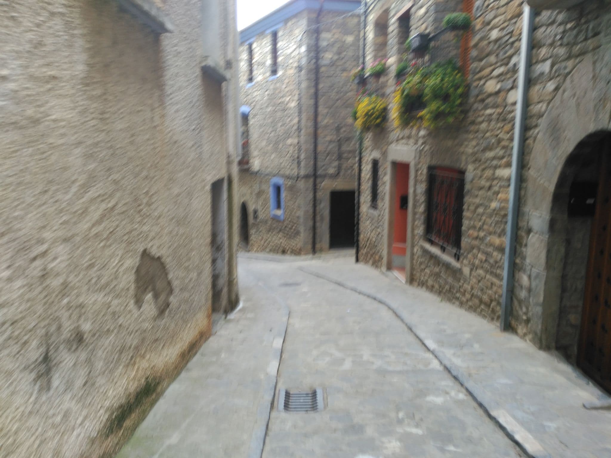 Street view near Casa Dieste. Apartamentos rurales en Boltaña., Aínsa — © dgerveno (CC BY-SA · Mapillary)