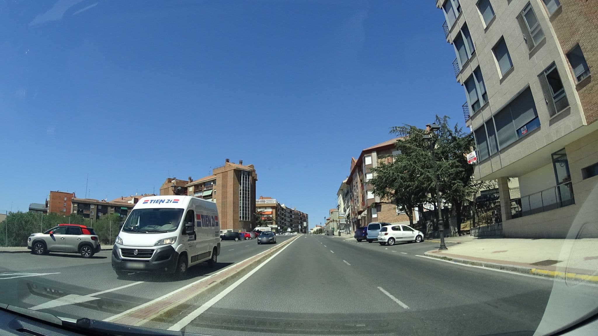 Street view near Hotel Santa Teresa, Ávila — © robertogeb (CC BY-SA · Mapillary)