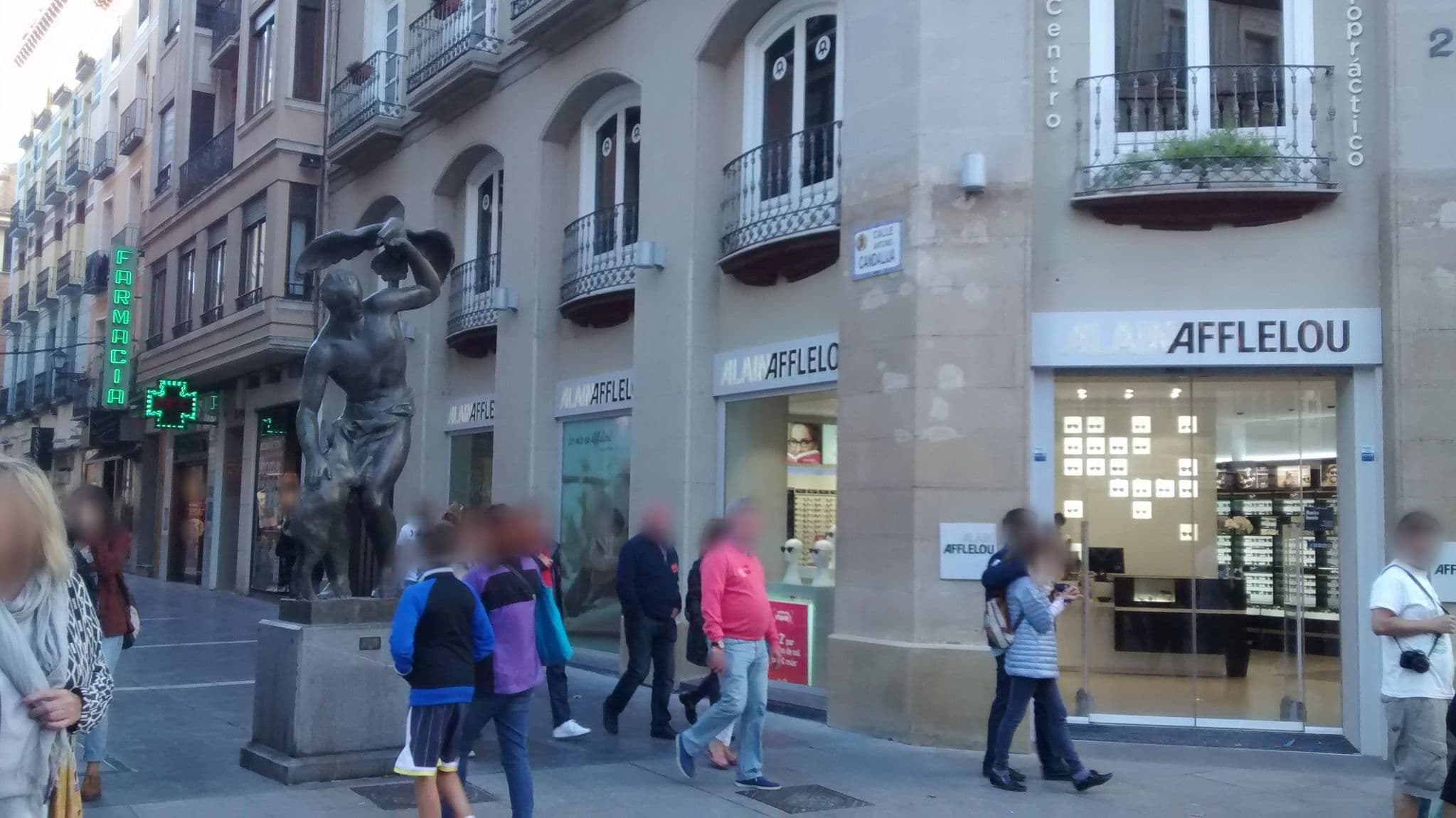 Street view near Almada, Zaragoza — © msevilla00 (CC BY-SA · Mapillary)