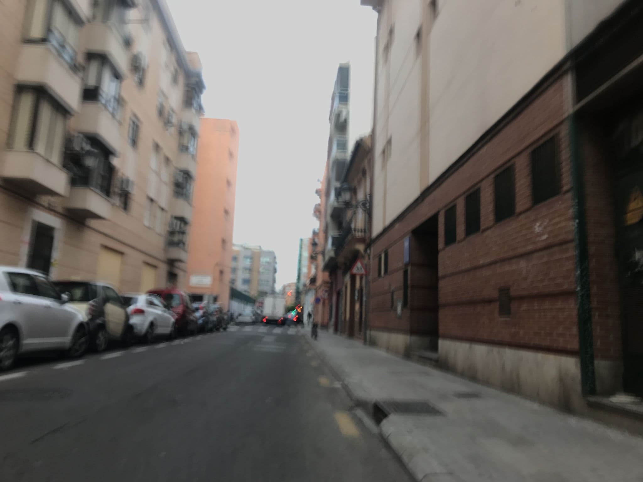 Street view near Apartamentos Mon Suites Jardín de Ayora, Valencia