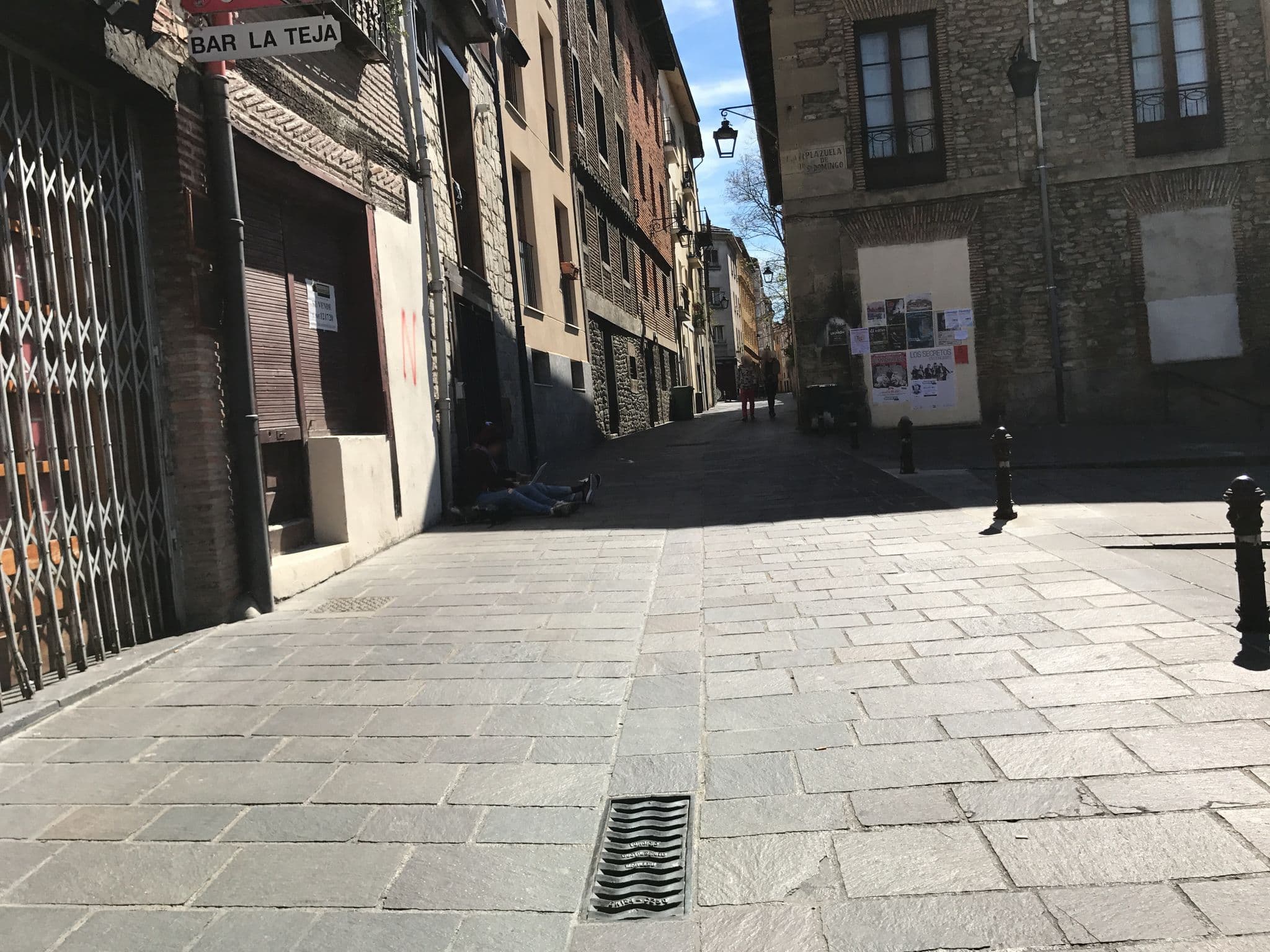 Street view near Alava Velascotarren etxea, Gasteiz / Vitoria — © miguel_andrade (CC BY-SA · Mapillary)