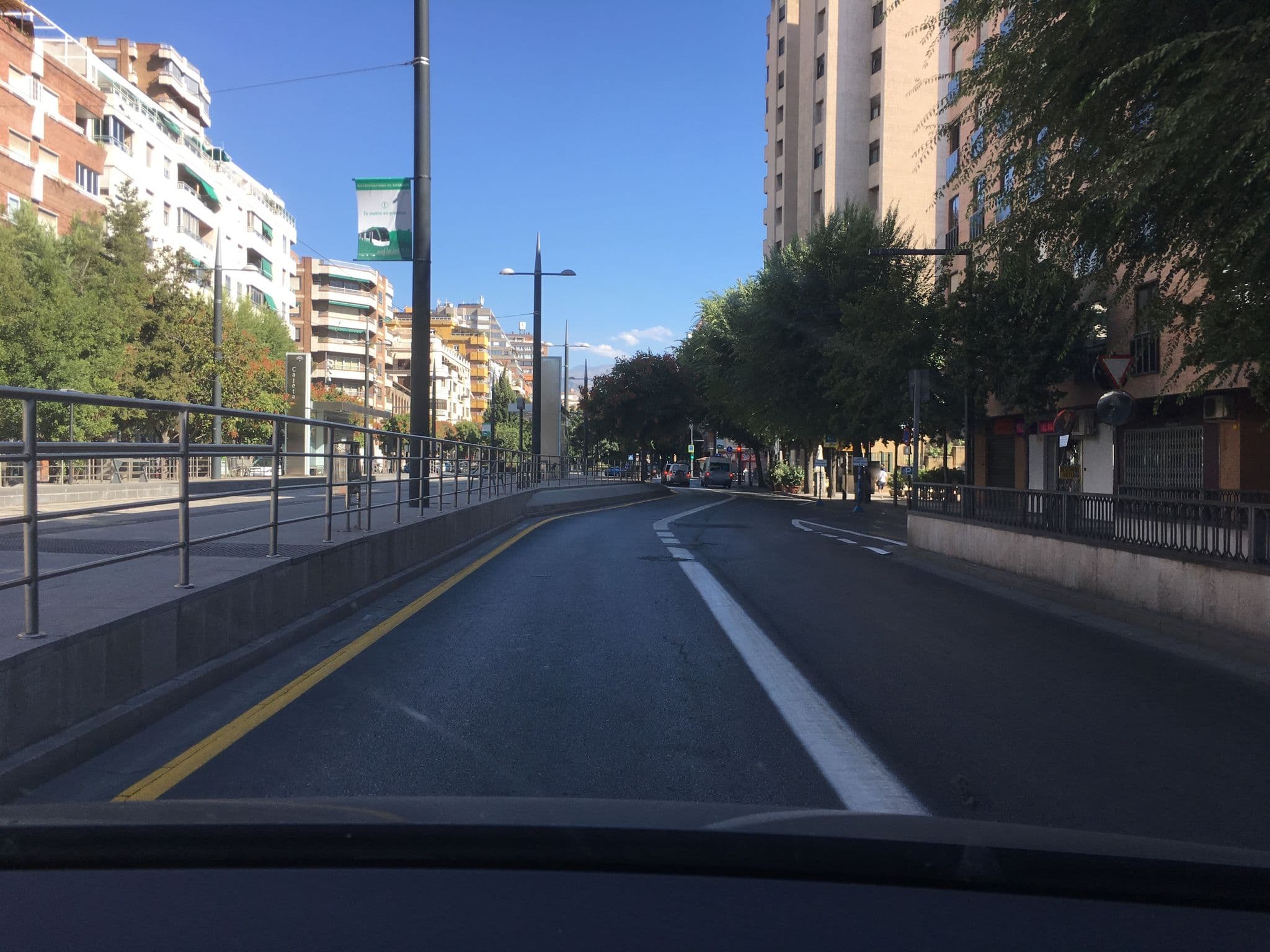 Street view near Hotel Princesa Ana, Granada