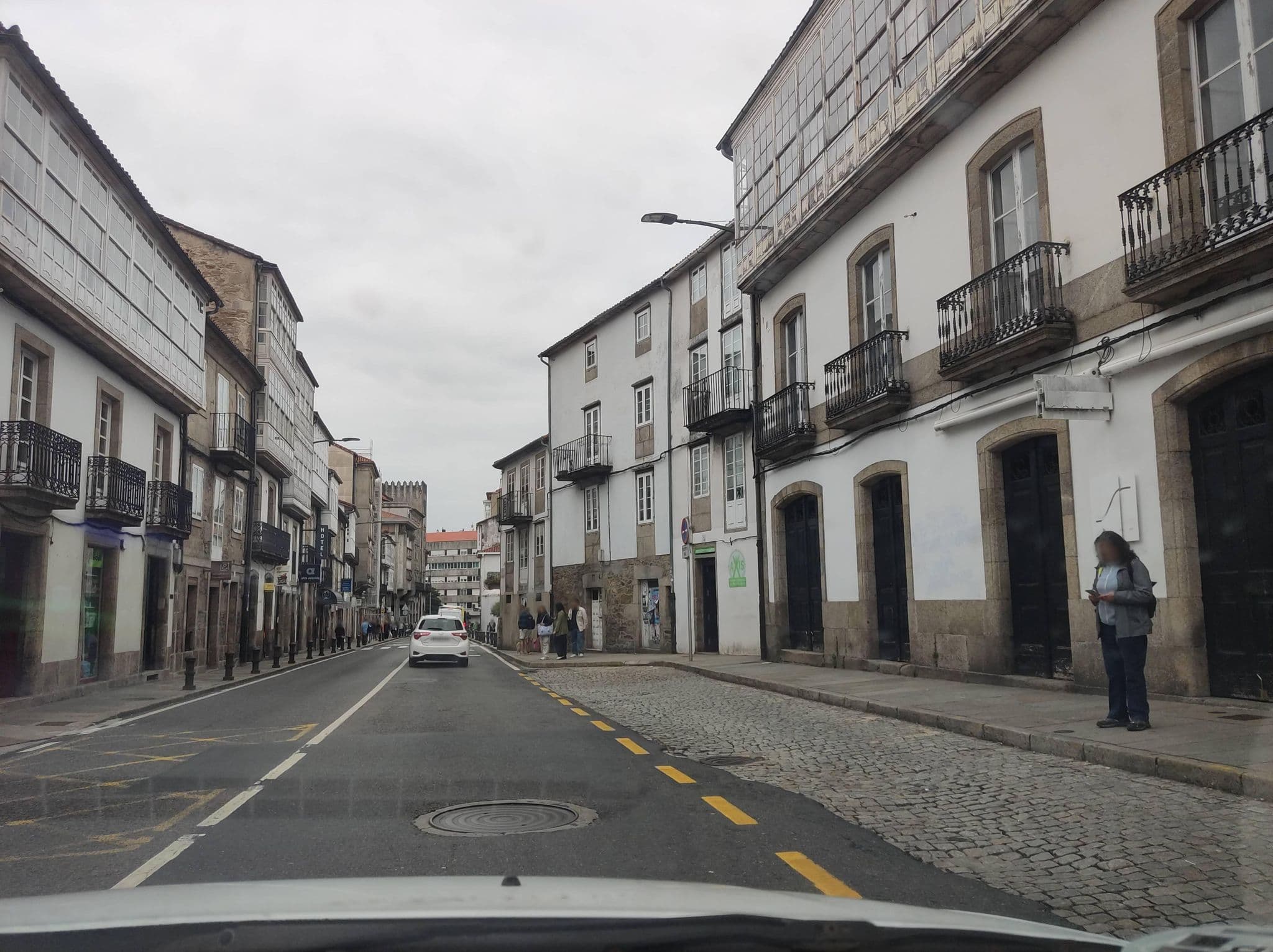 Street view near Hotel Arco de Mazarelos, Santiago de Compostela