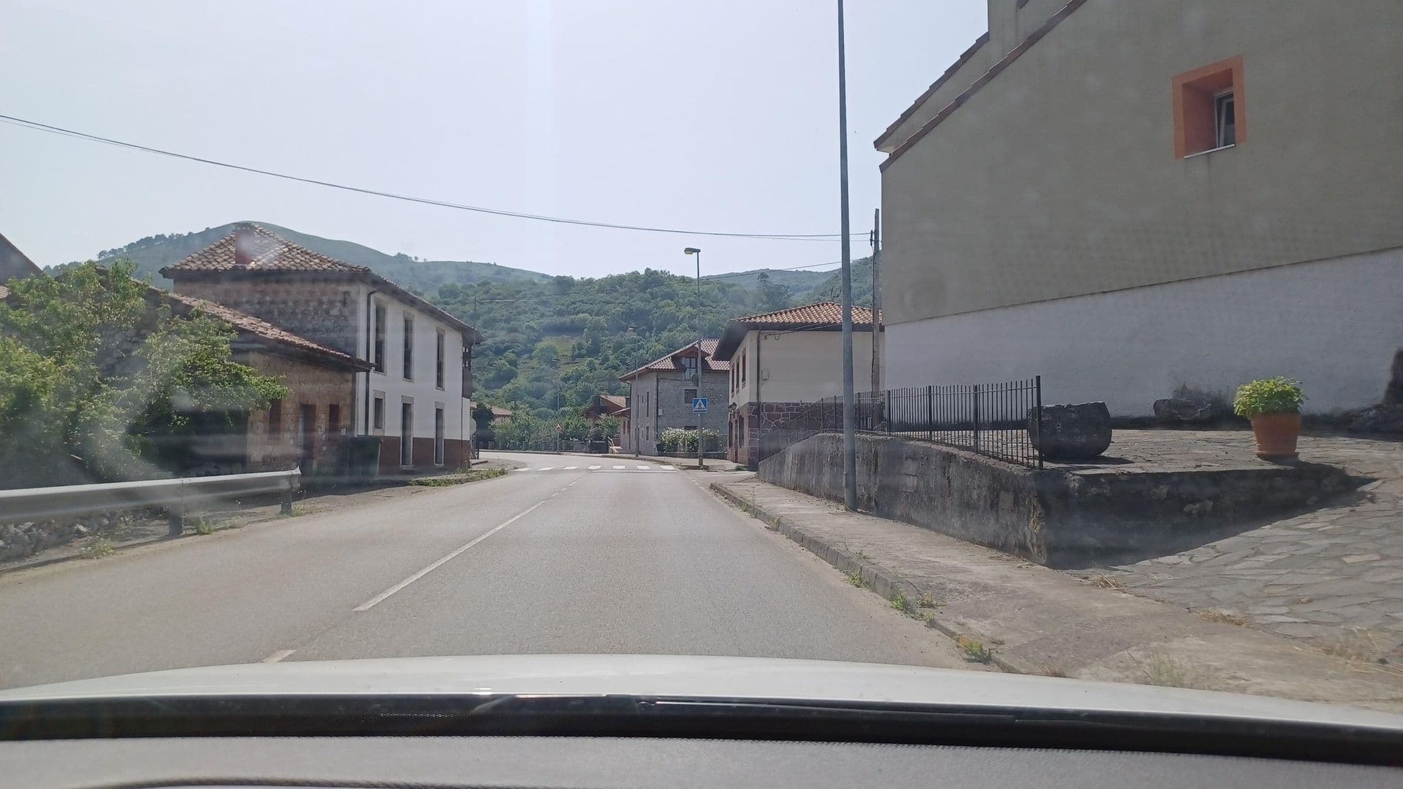 Street view near Hotel rural Alda, Carreña
