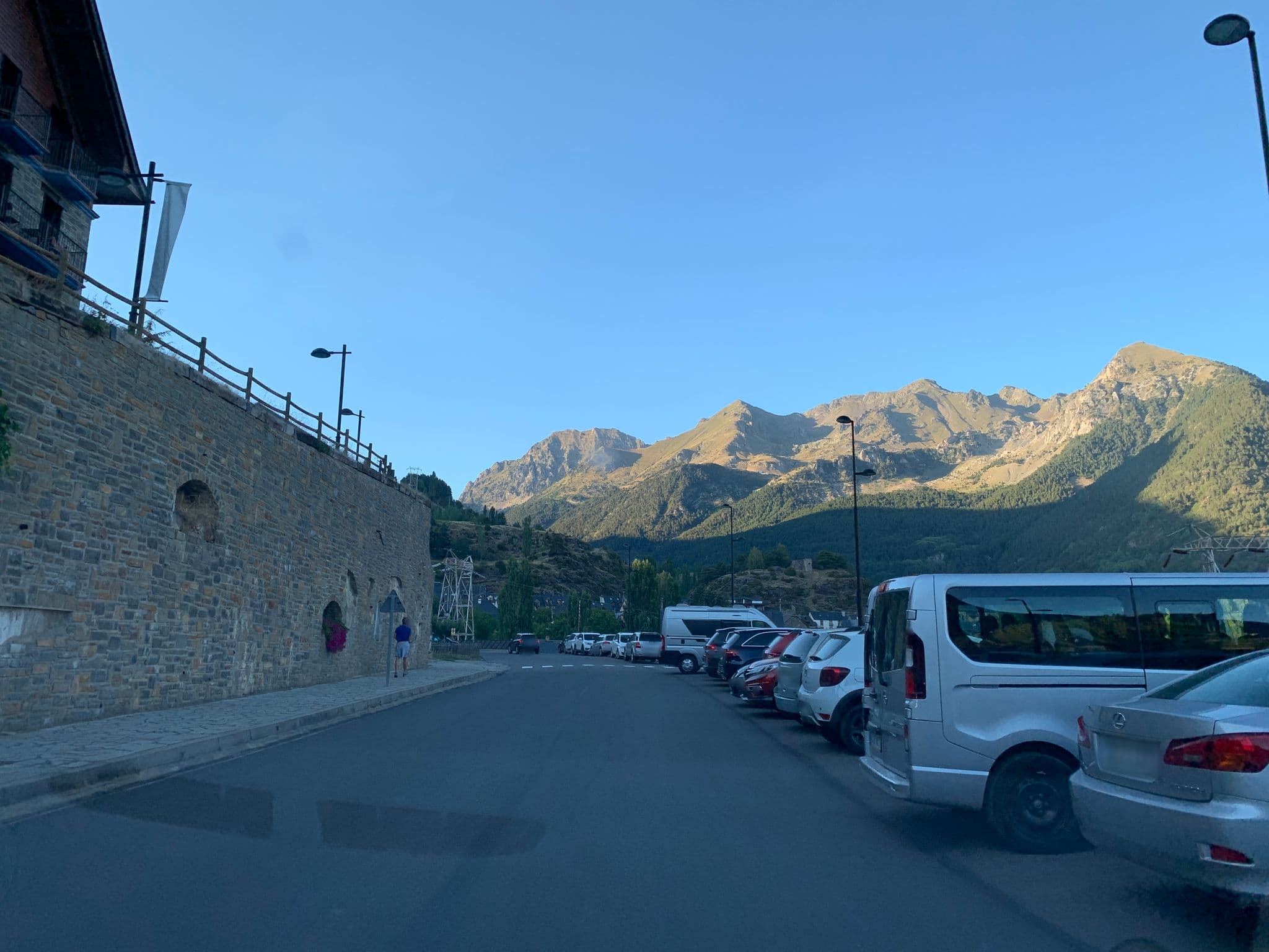 Street view near Aparthotel Tres Quiñones, Sallent de Gállego