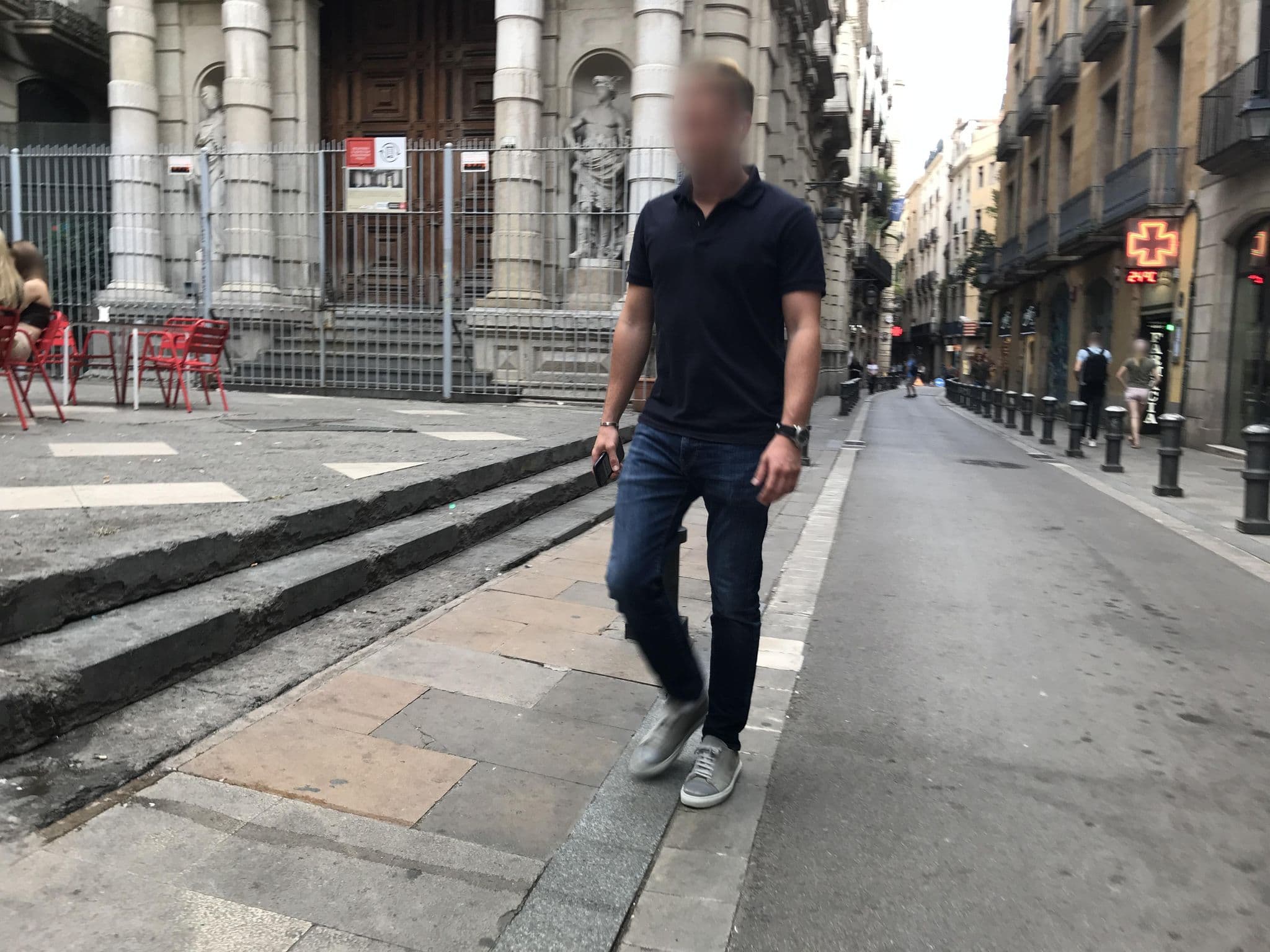 Street view near Arai, Barri Gòtic — © miguel_andrade (CC BY-SA · Mapillary)