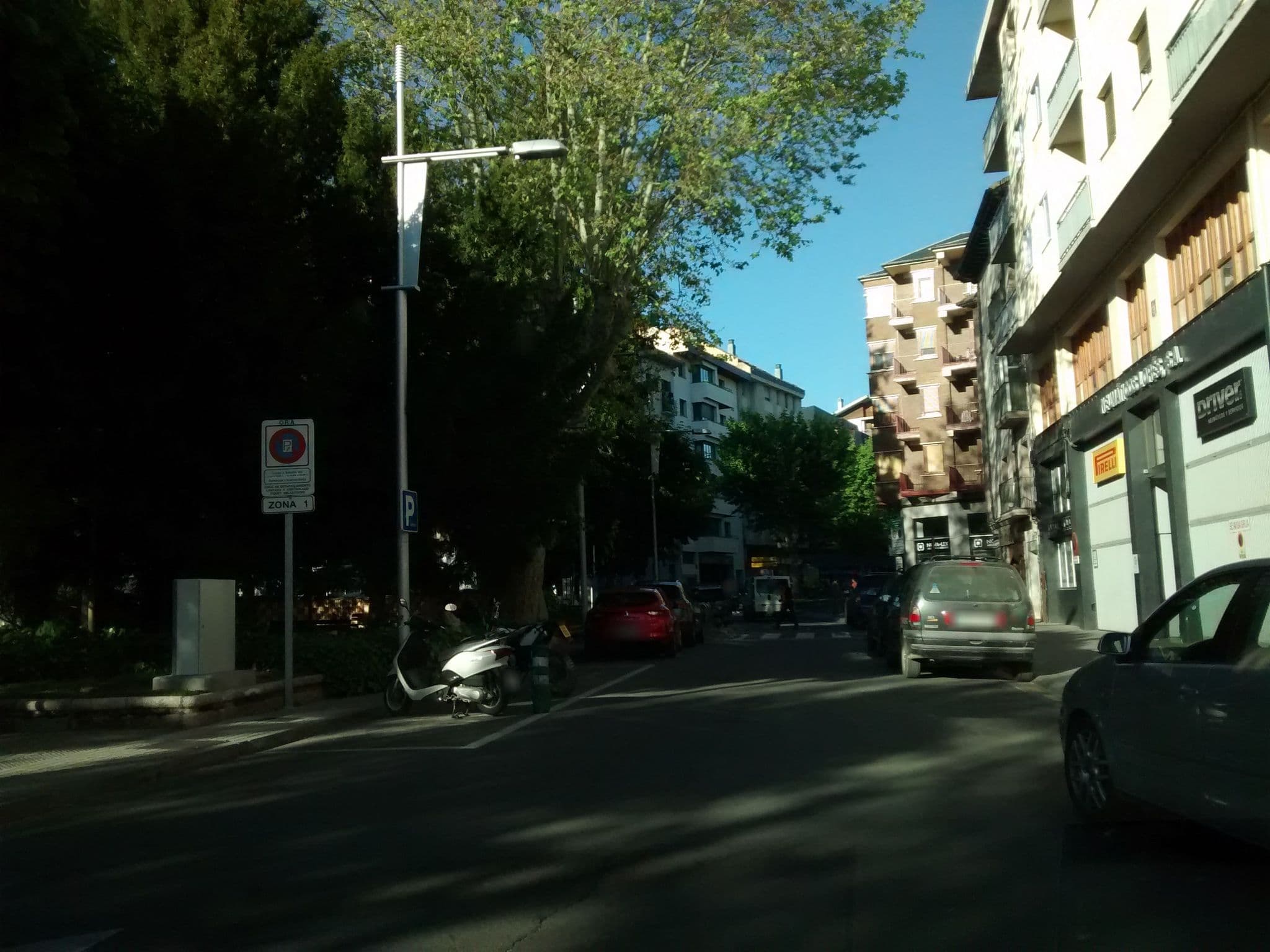 Street view near Hostal París, Jaca — © msevilla00 (CC BY-SA · Mapillary)