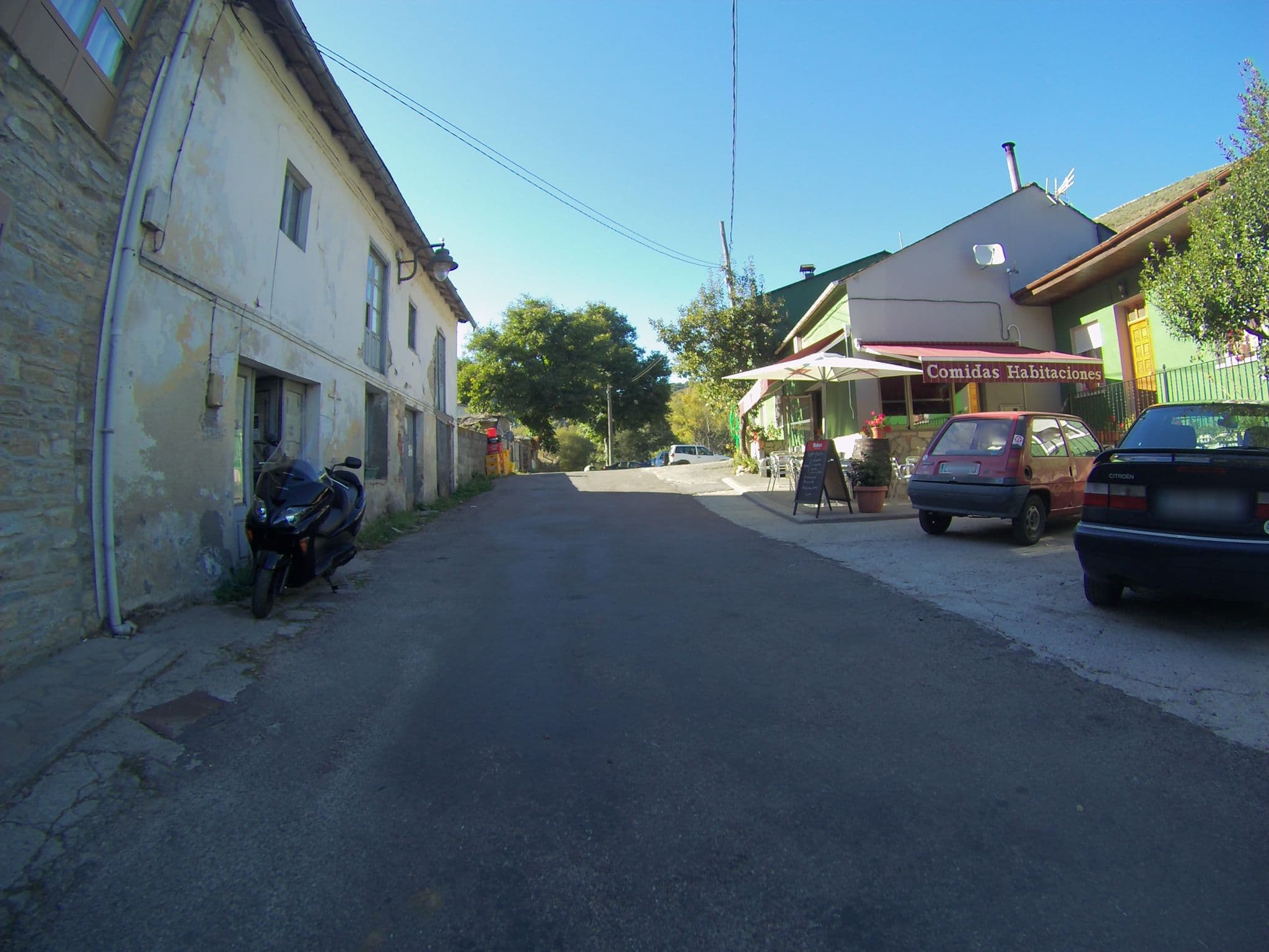 Street view near Casa Polín, Villafranca del Bierzo — © camperxr (CC BY-SA · Mapillary)