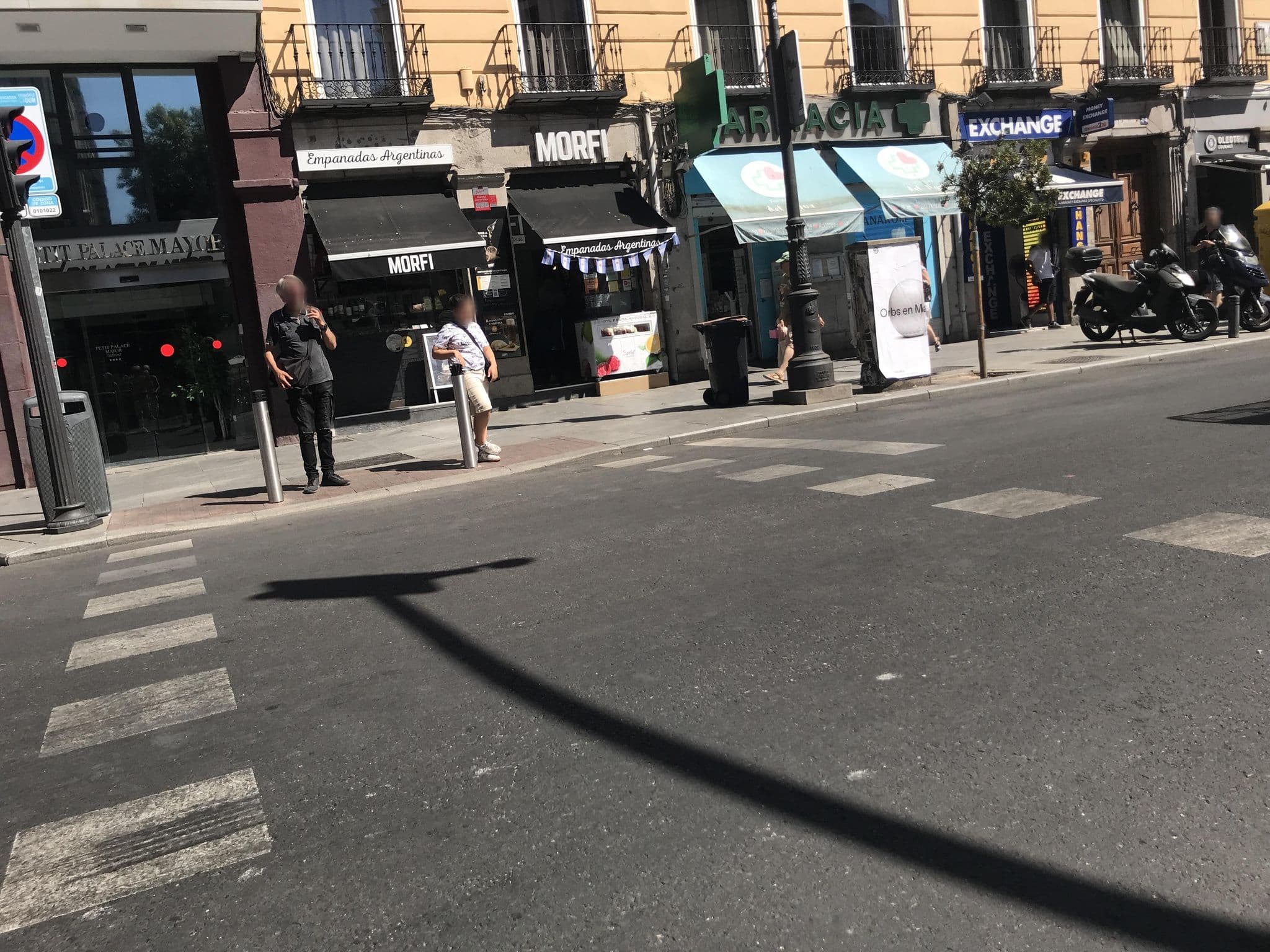 Street view near Petit Palace Plaza Mayor, La Latina — © miguel_andrade (CC BY-SA · Mapillary)
