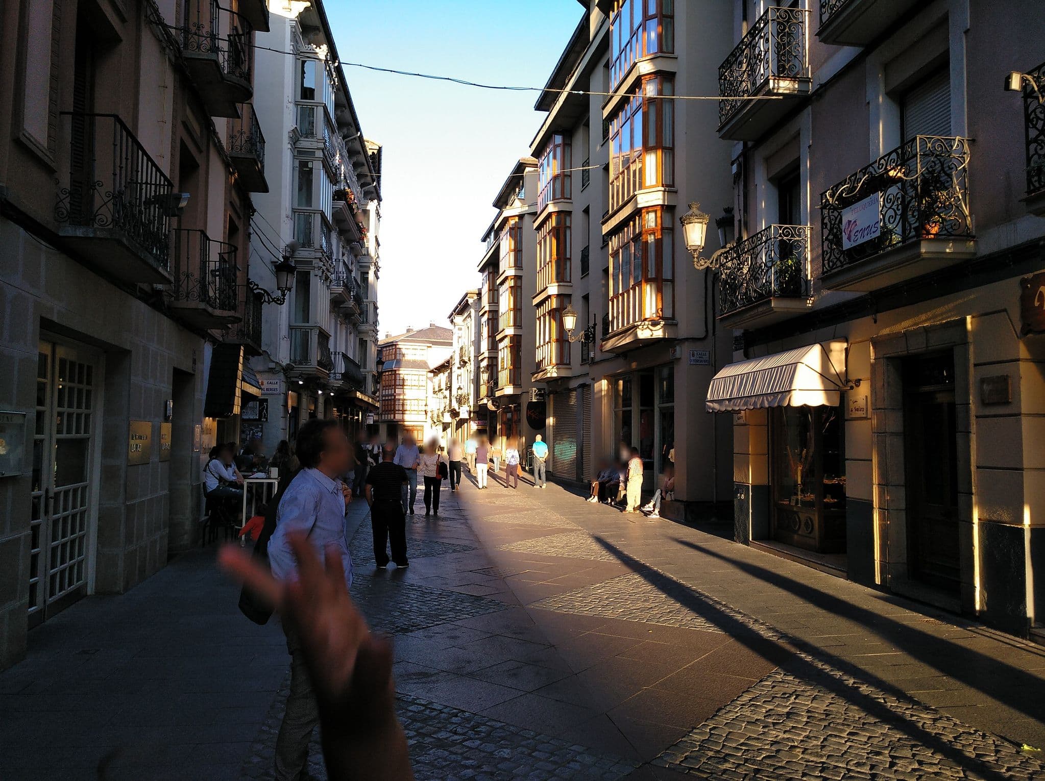 Street view near Hotel Plaza Mayor, Jaca — © msevilla00 (CC BY-SA · Mapillary)