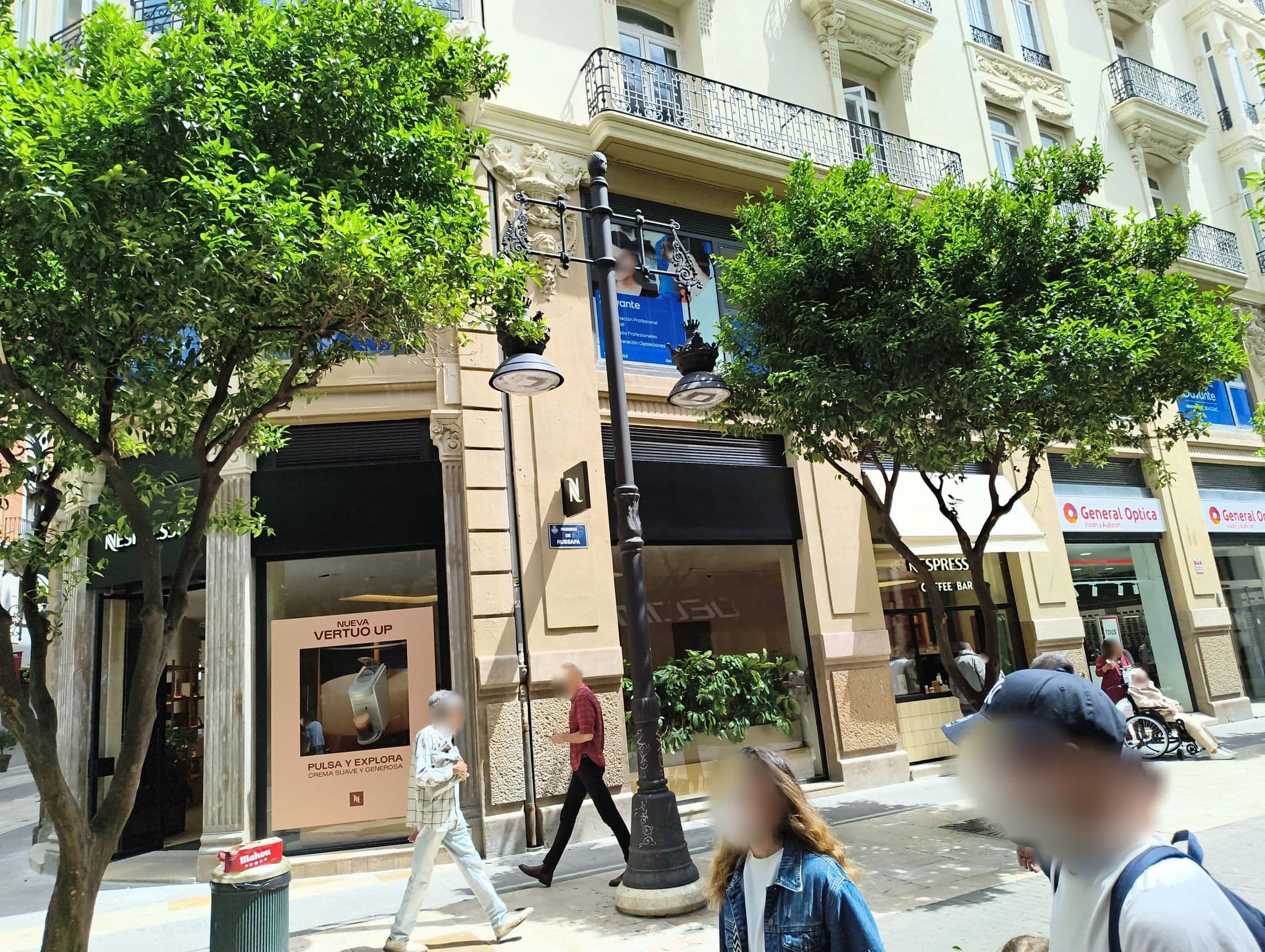 Street view near Hotel Vincci Lys, Valencia