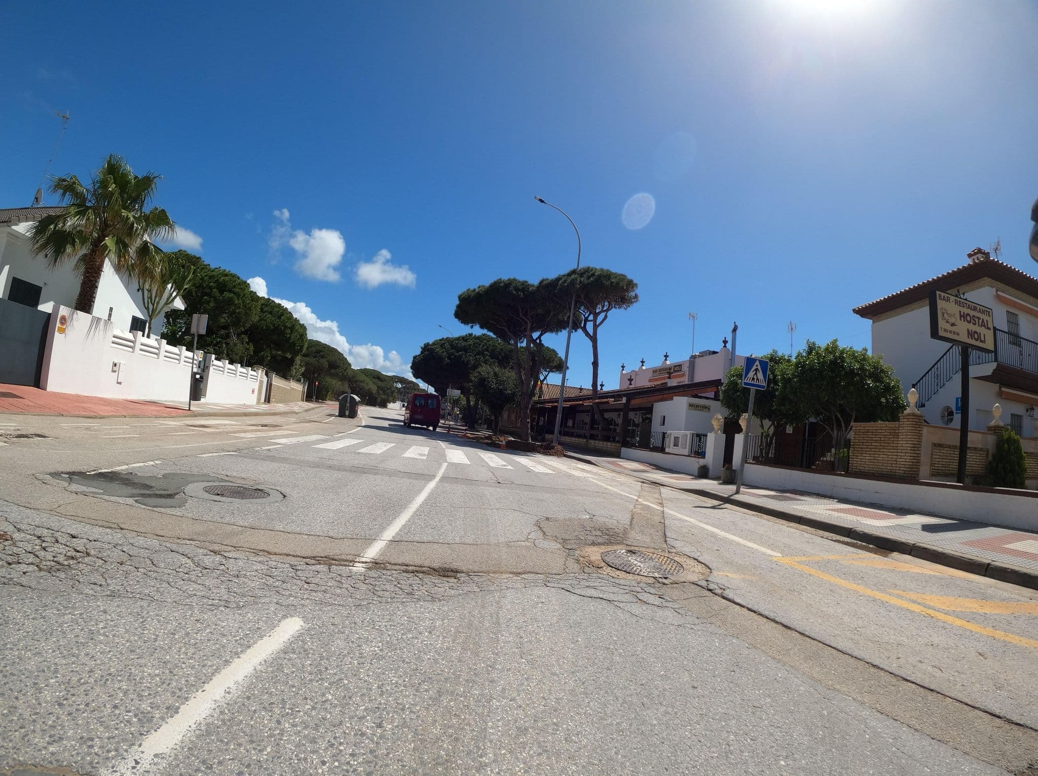 Street view near Hostal Noli, Chiclana de la Frontera — © Langfahrer (CC BY-SA · Mapillary)