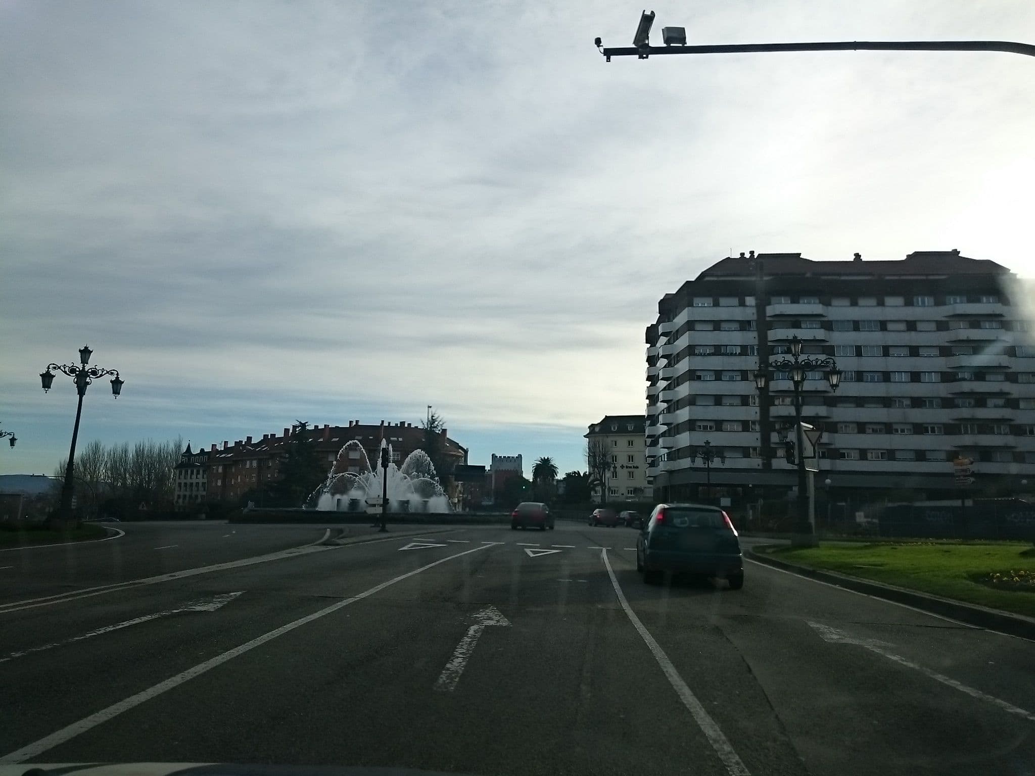 Street view near Hotel Santo Domingo, Oviedo — © yopaseopor (CC BY-SA · Mapillary)