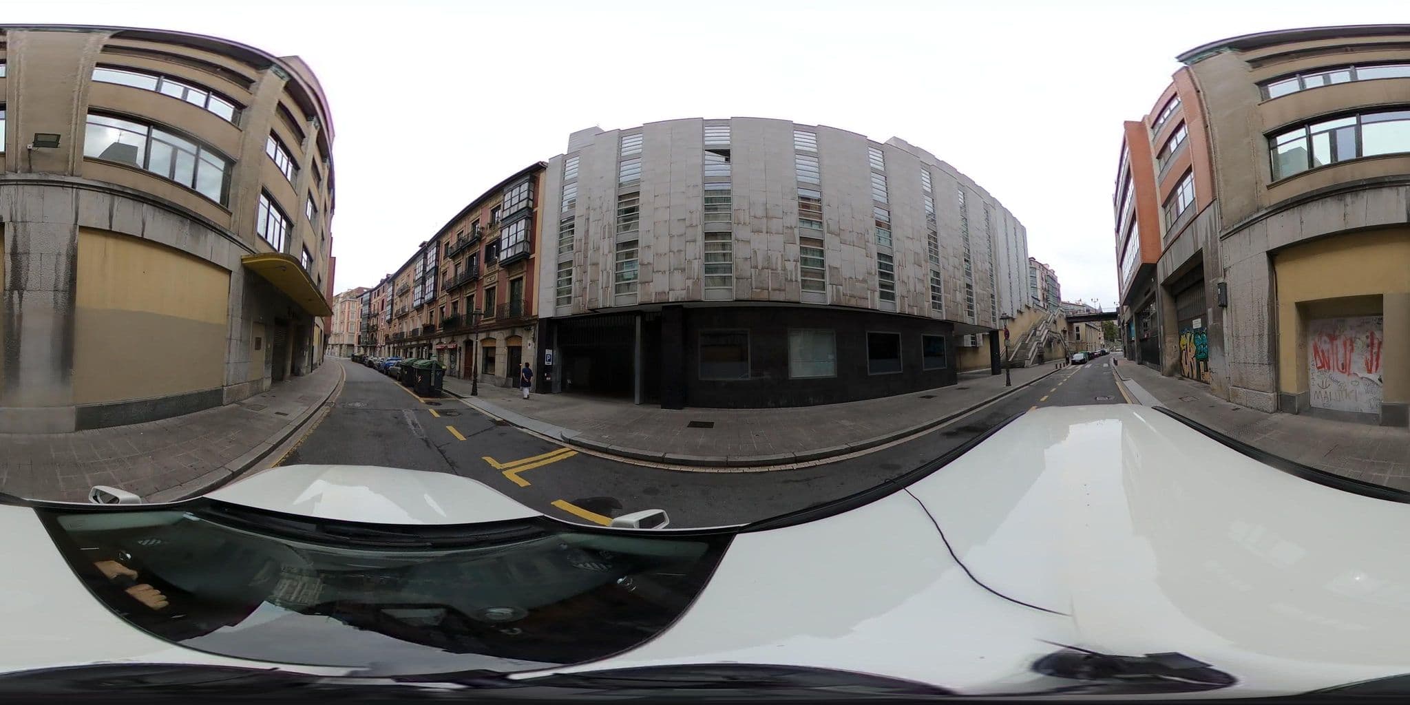 Street view near Mercure Jardines de Albia, Bilbao — © sanjorgepinho (CC BY-SA · Mapillary)