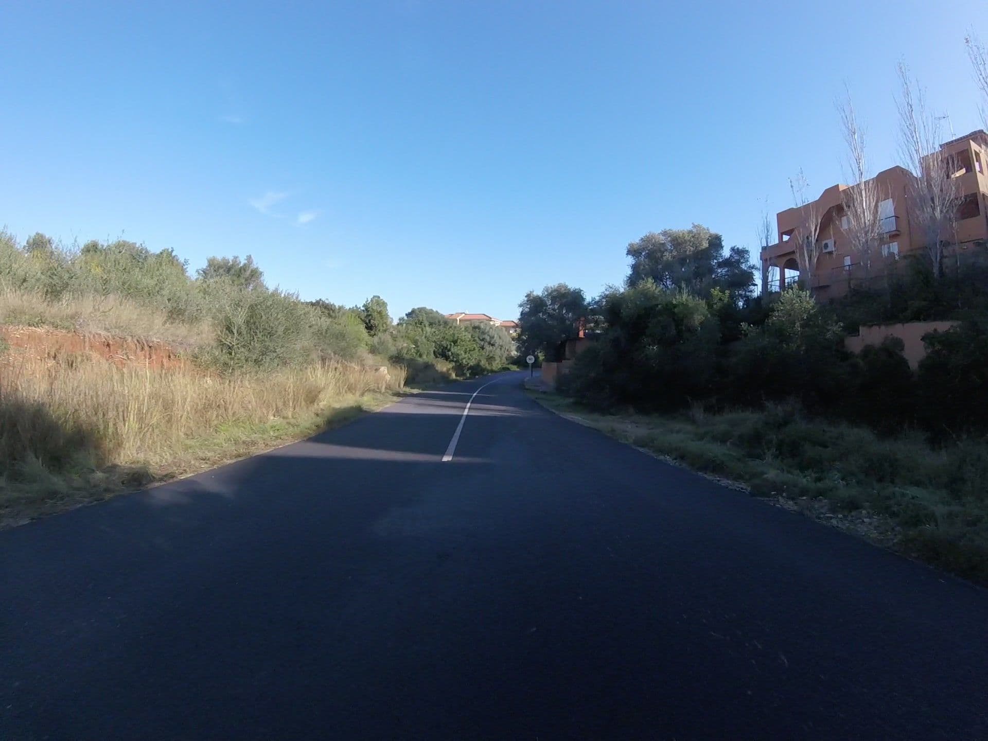Street view near Montemar Natura Resort, Peníscola — © mikelo (CC BY-SA · Mapillary)